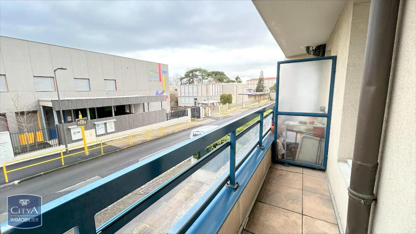 Photo 2 Appartement 1 pièce 31.2m²