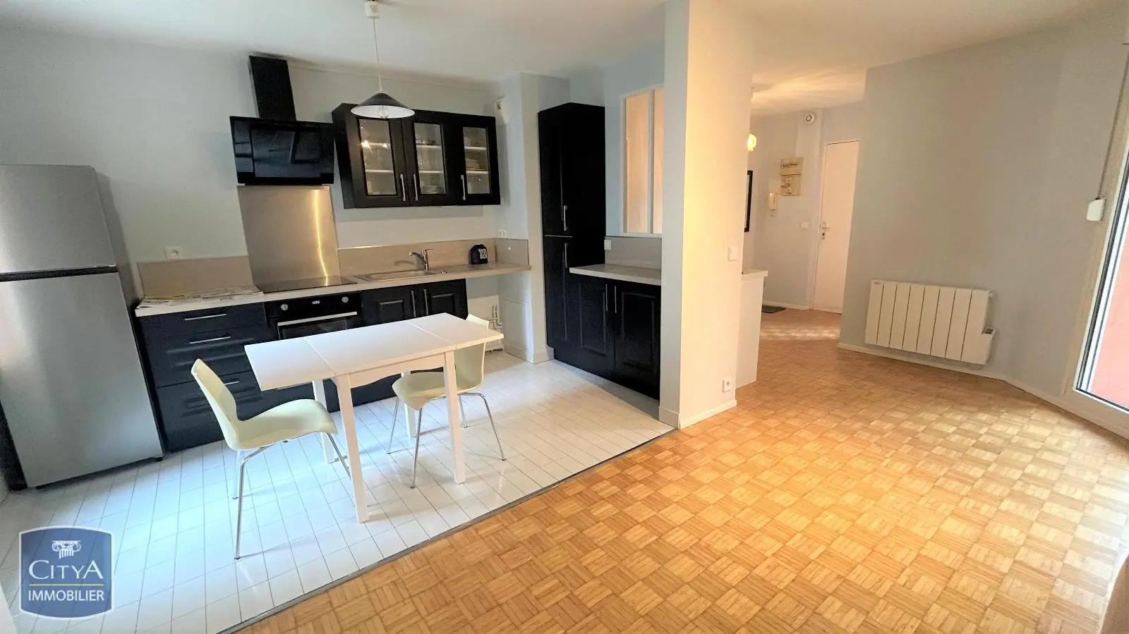 Photo 1 Appartement 1 pièce 36m²