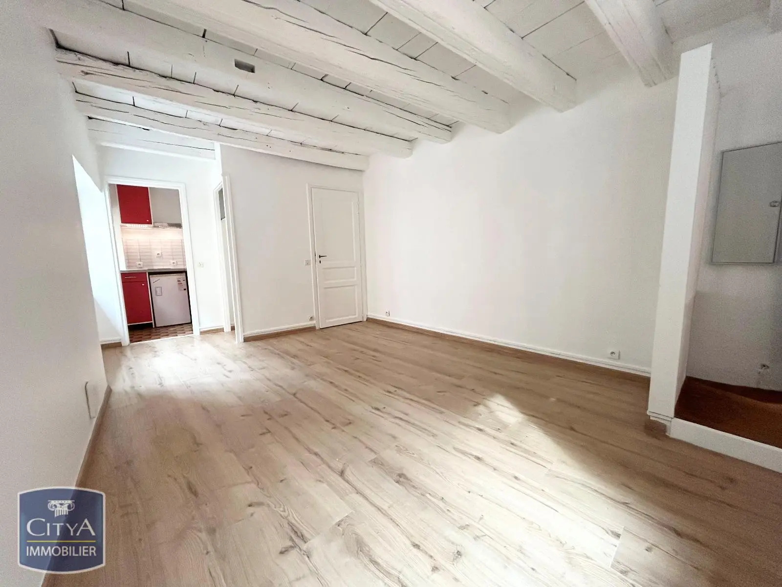 Photo 1 Appartement 1 pièce 22.69m²