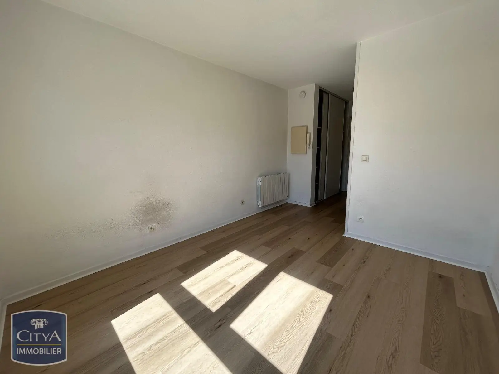 Photo 3 Appartement 1 pièce 18.11m²