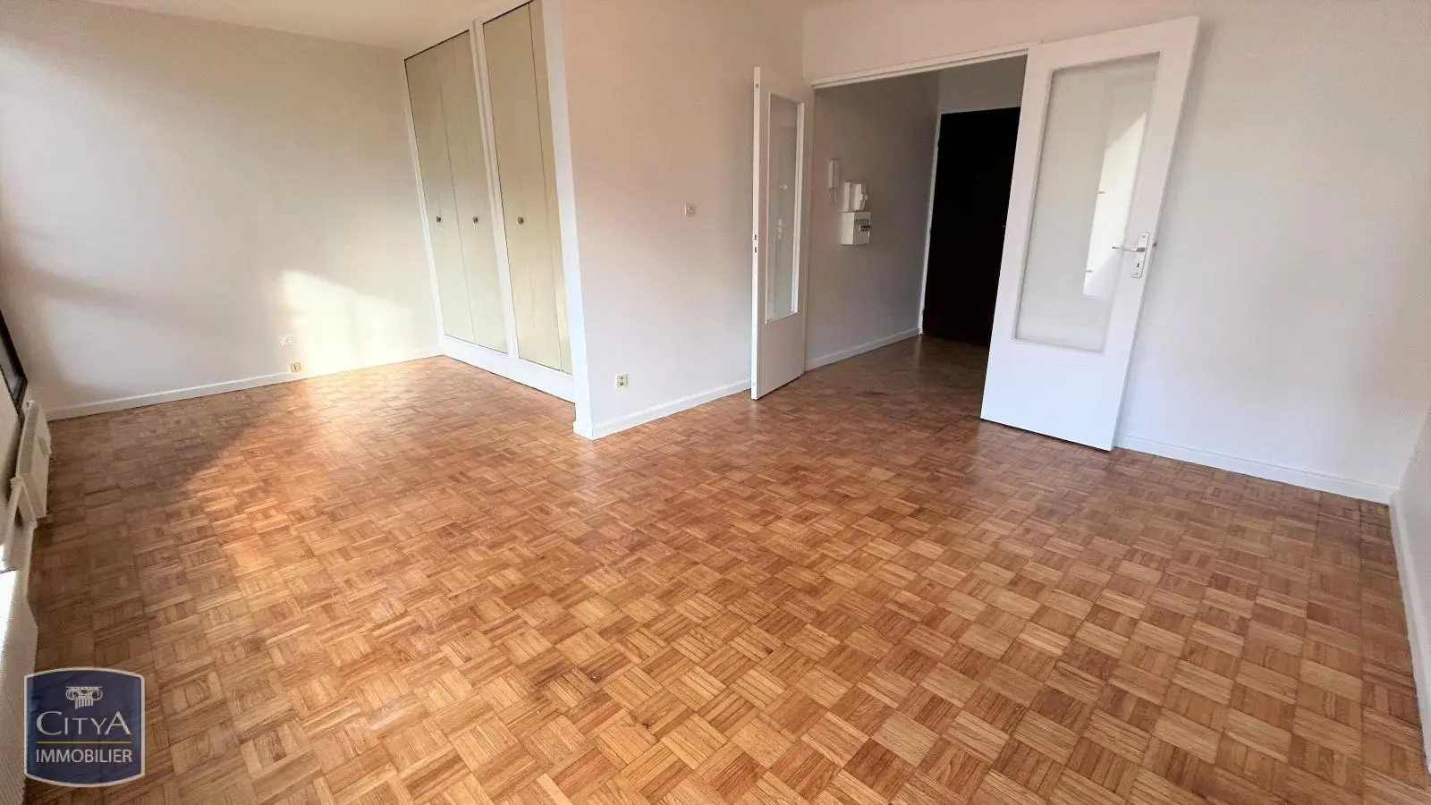 Photo 2 Appartement 1 pièce 39.1m²