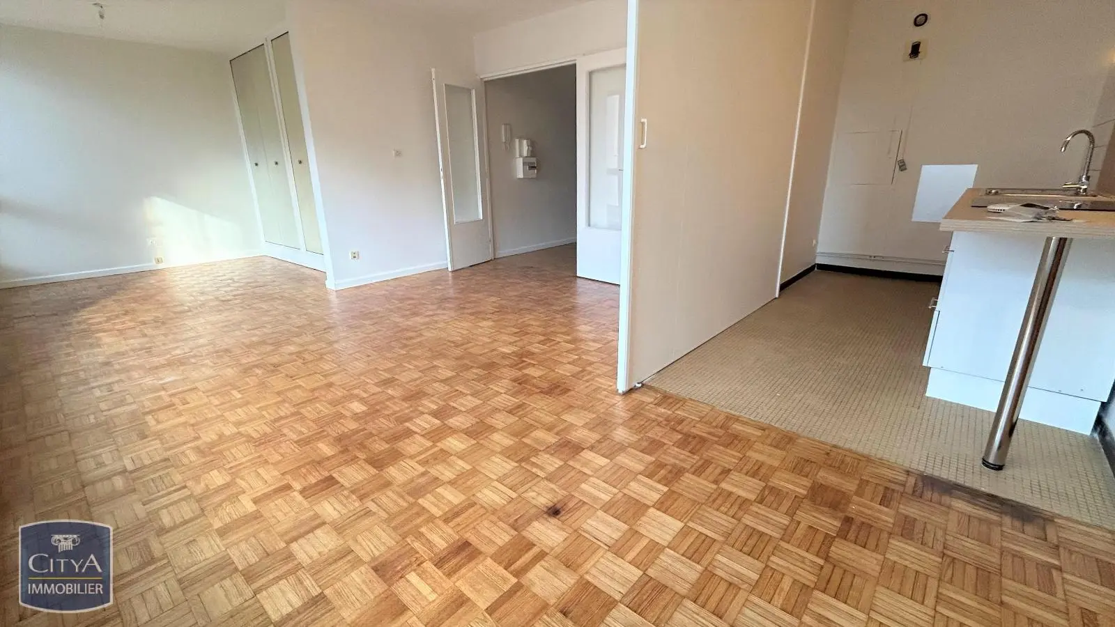 Photo 1 Appartement 1 pièce 39.1m²