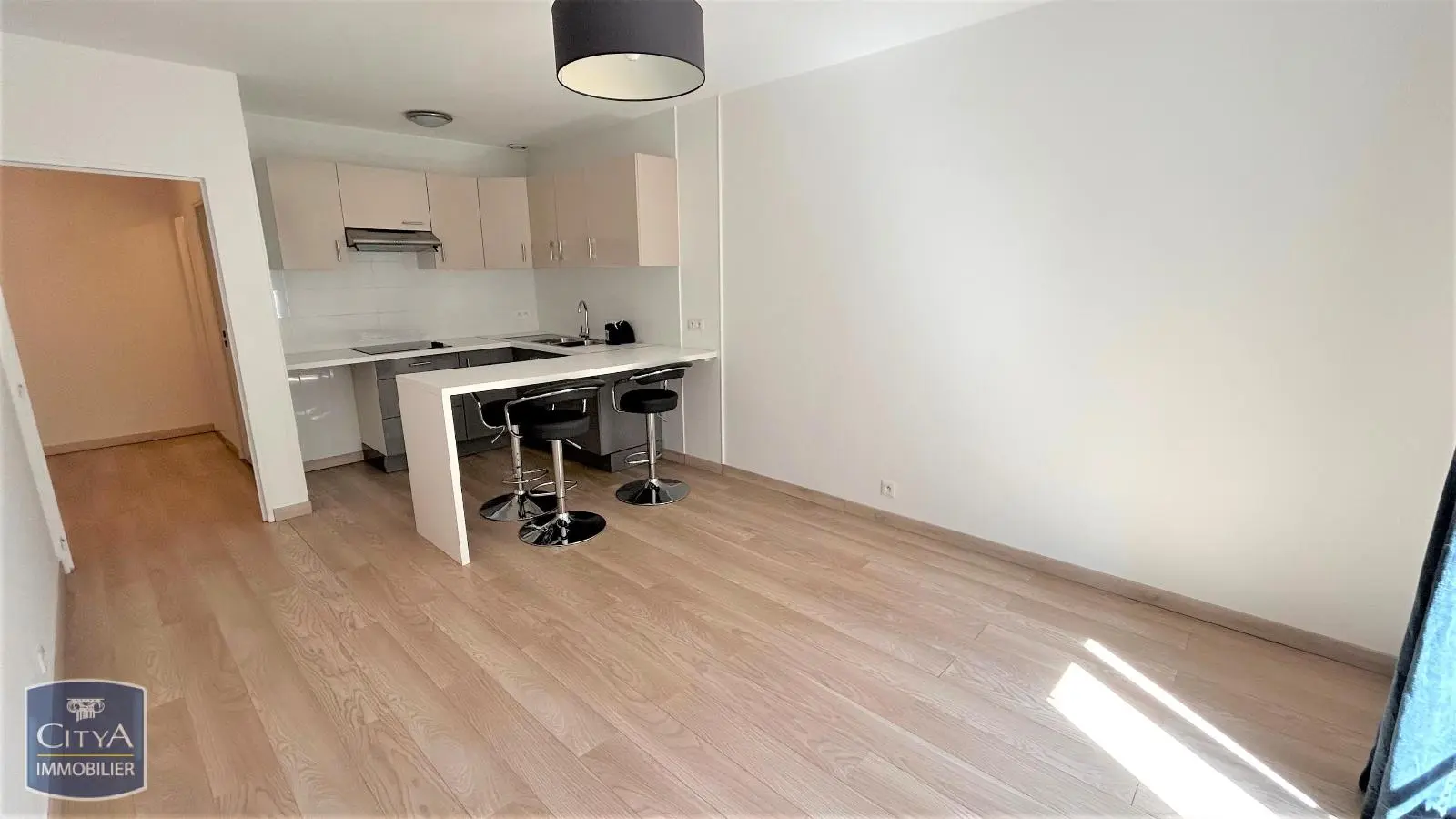 Photo 1 Appartement 2 pièces 45.32m²