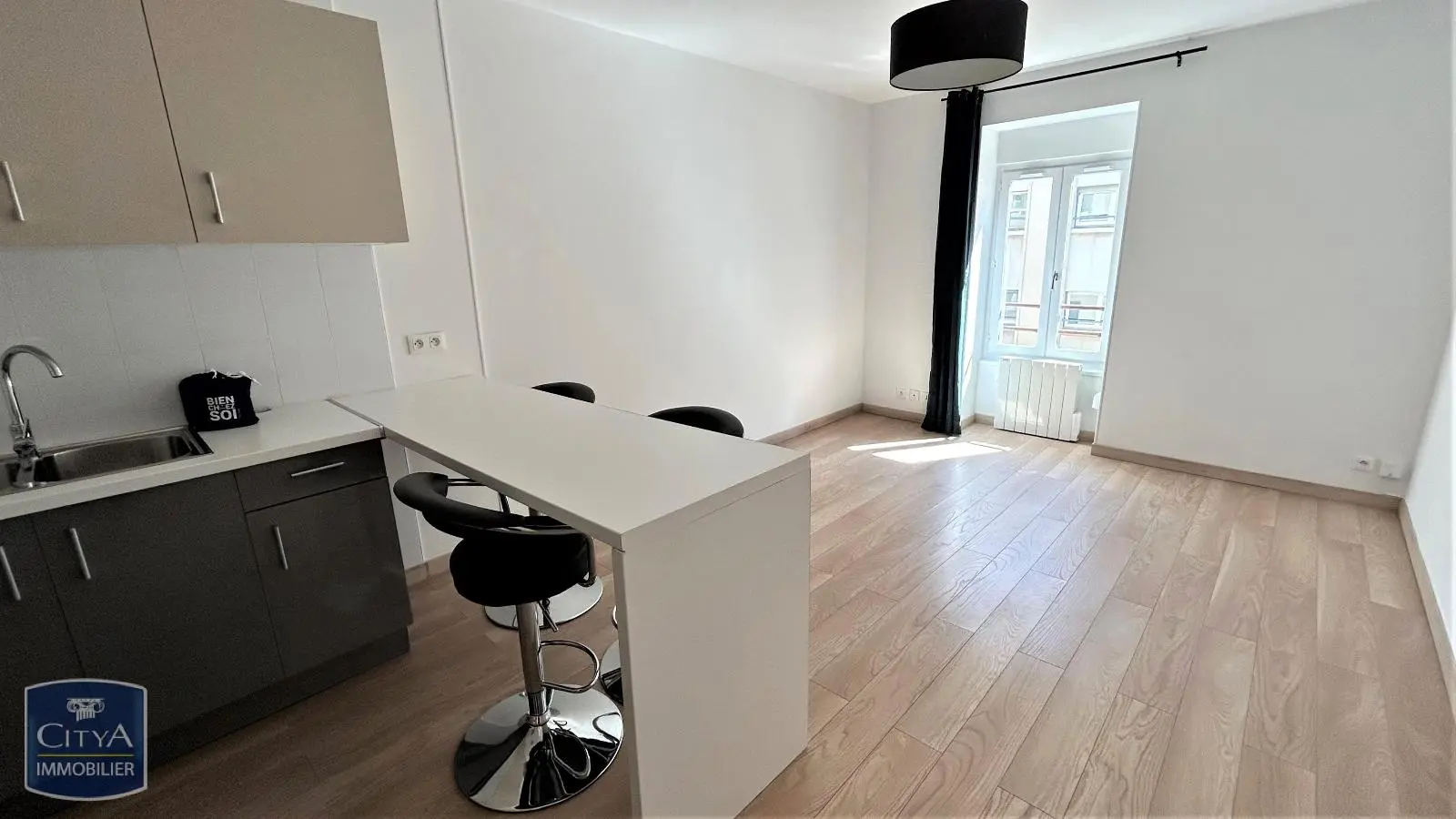Photo 2 Appartement 2 pièces 45.32m²