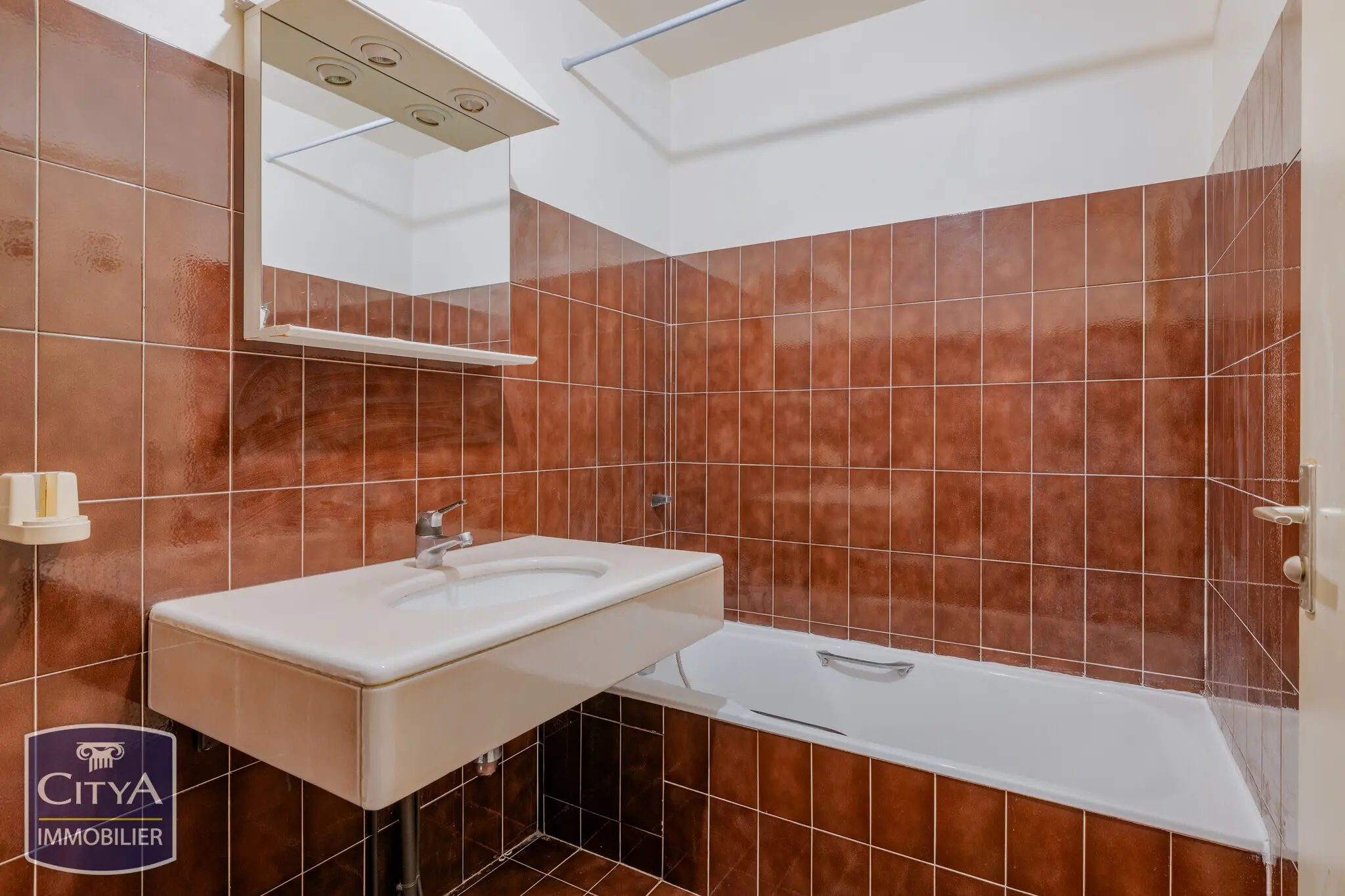 Photo 7 Appartement 1 pièce 24.32m²