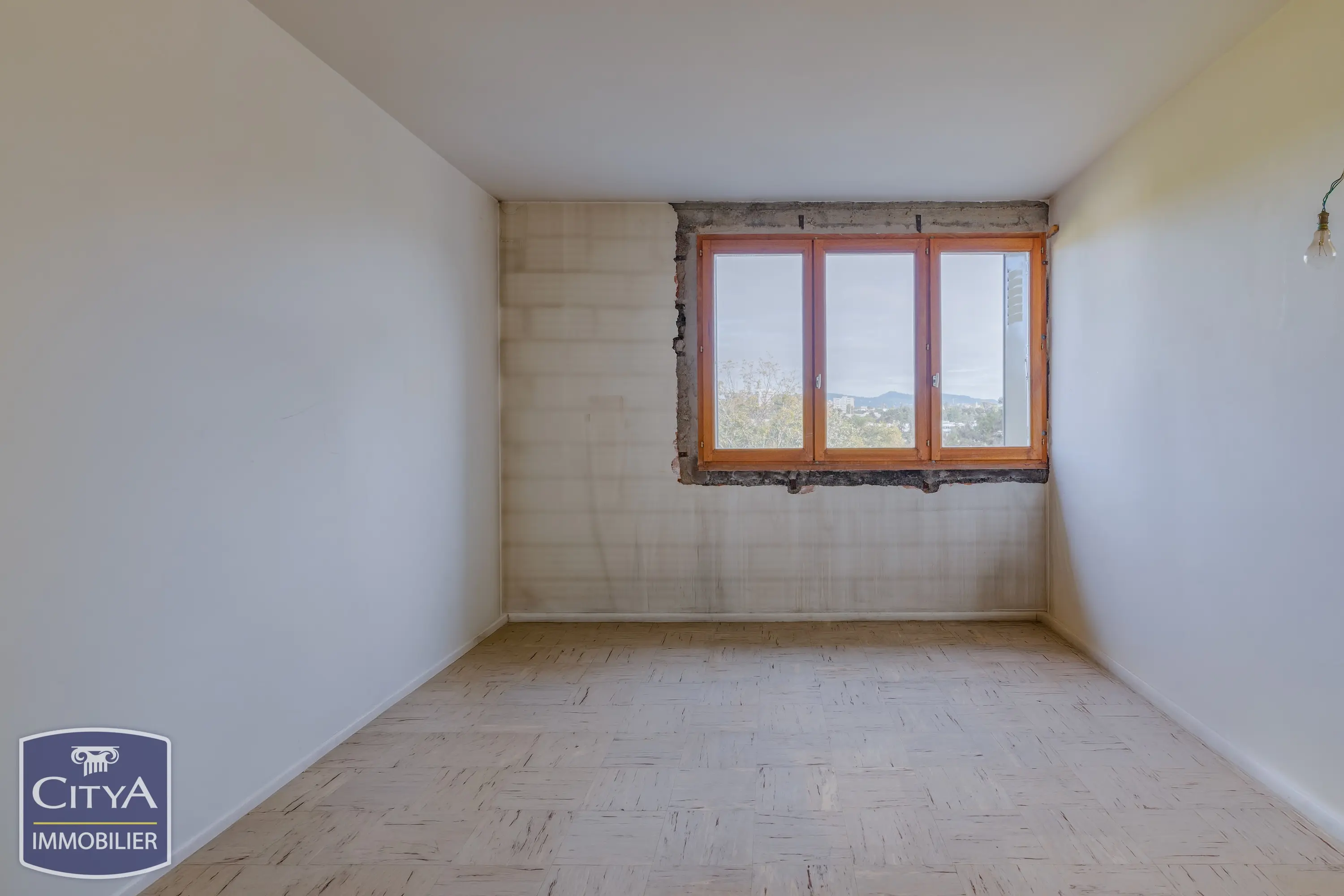 Photo 13 Appartement 5 pièces 80.91m²