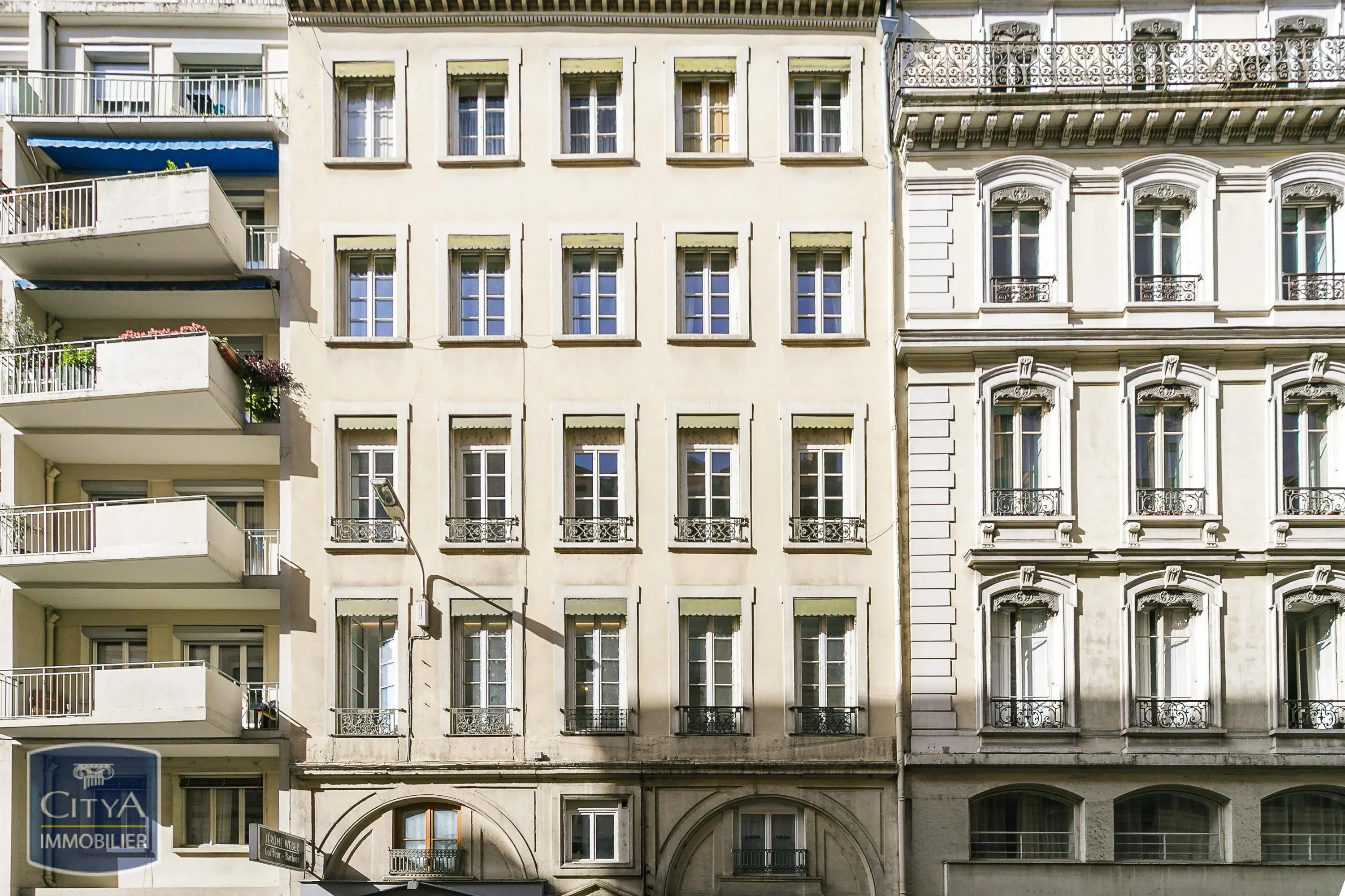 Photo 13 Appartement 5 pièces 161.04m²