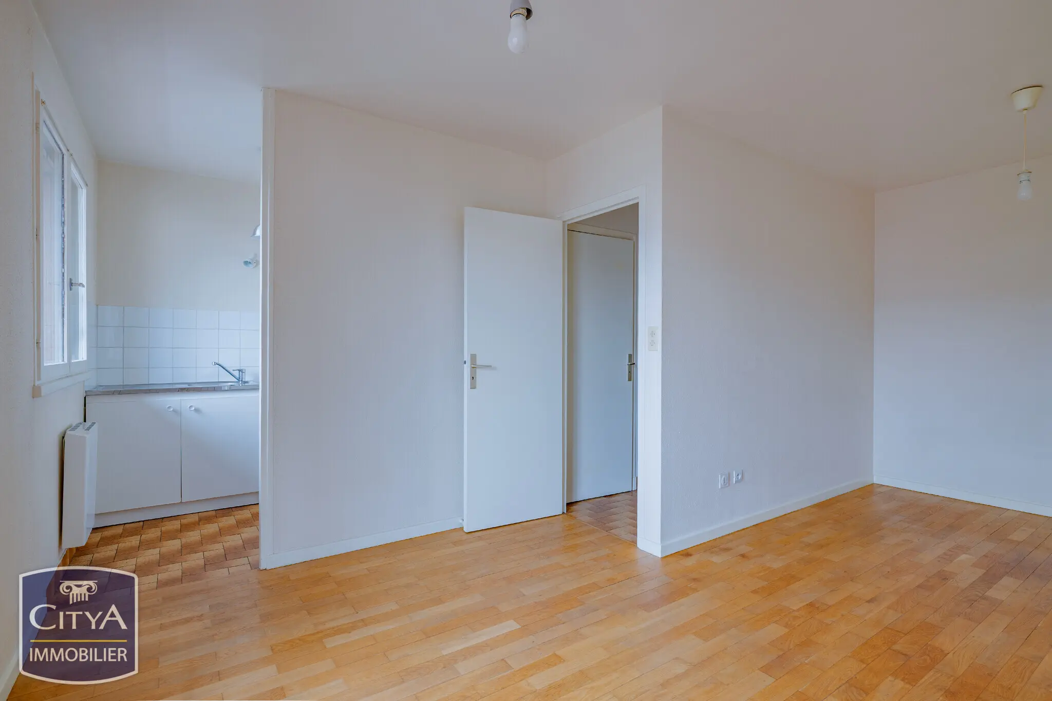 Photo 5 Appartement 1 pièce 27.1m²