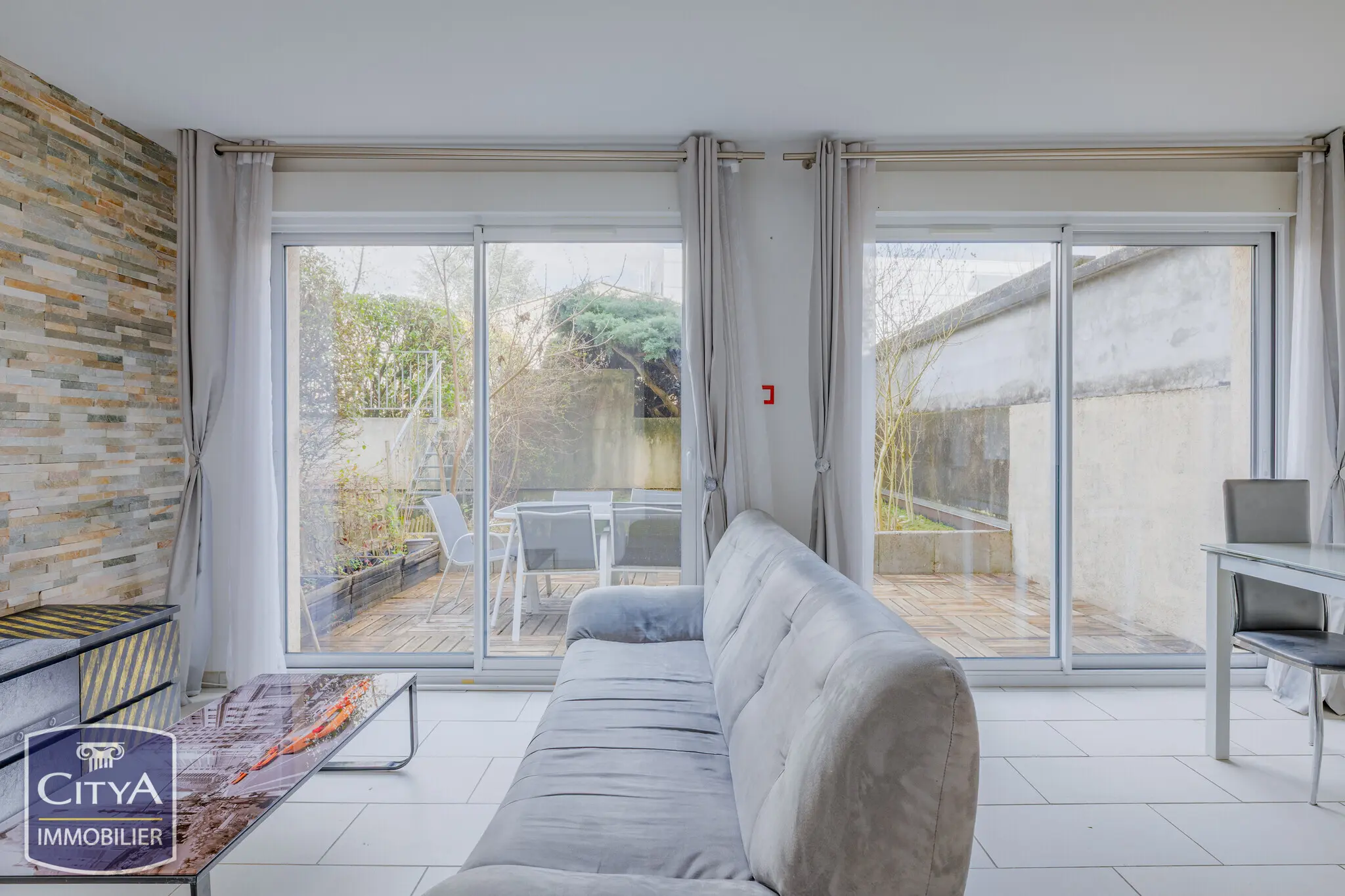 Photo 2 Appartement 2 pièces 42.18m²