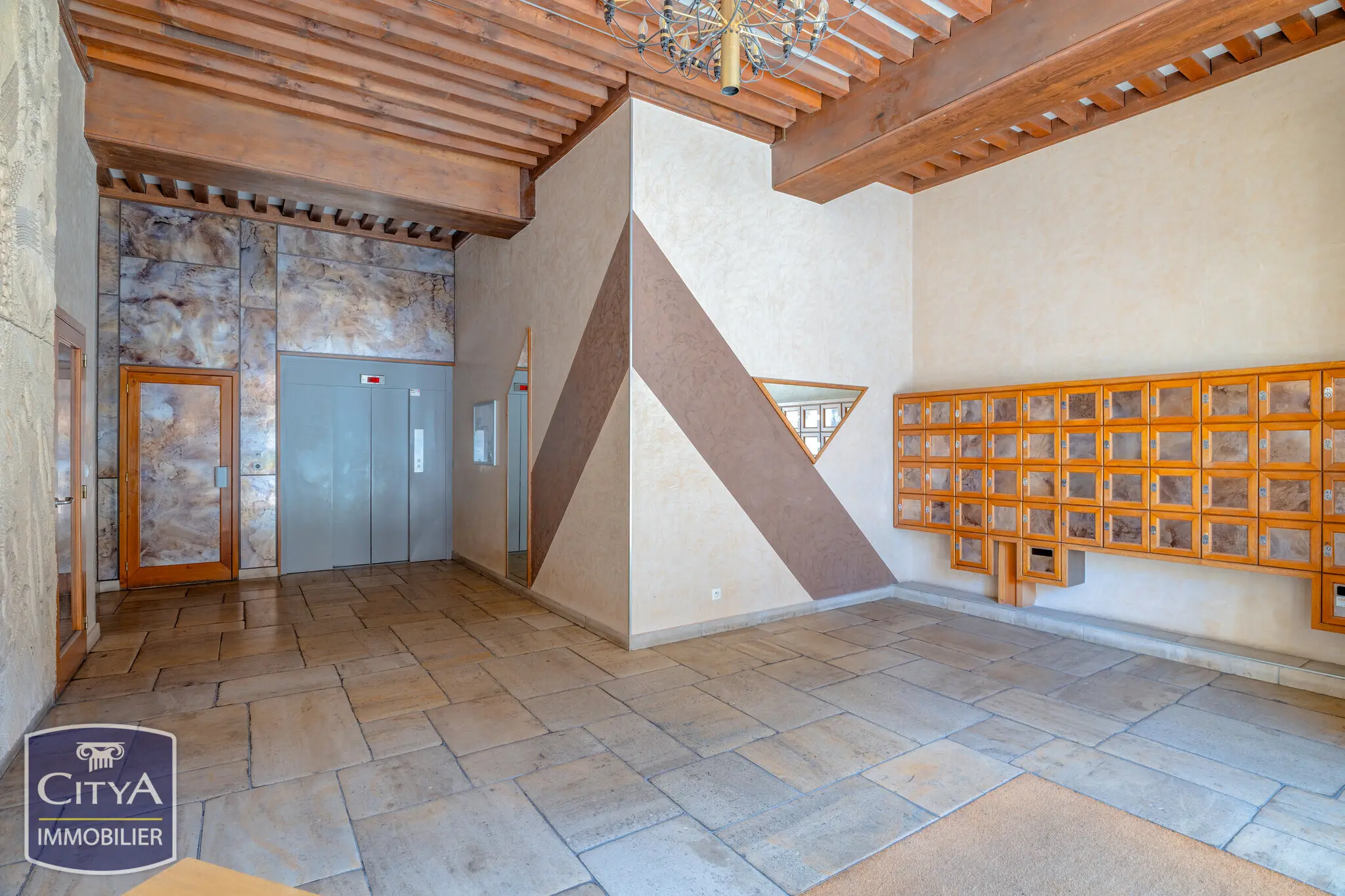 Photo 8 Appartement 1 pièce 24.32m²