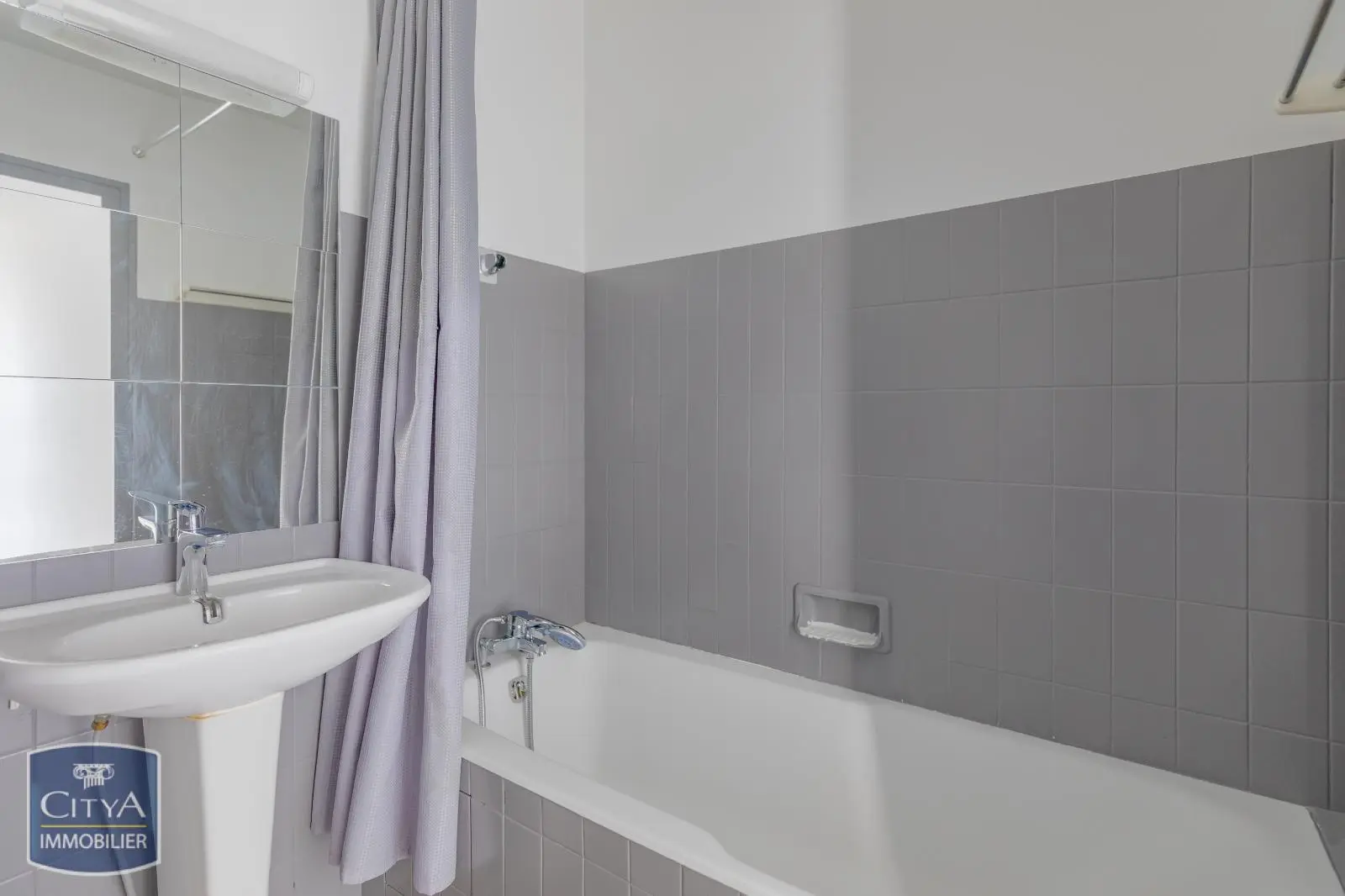 Photo 10 Appartement 1 pièce 26.24m²