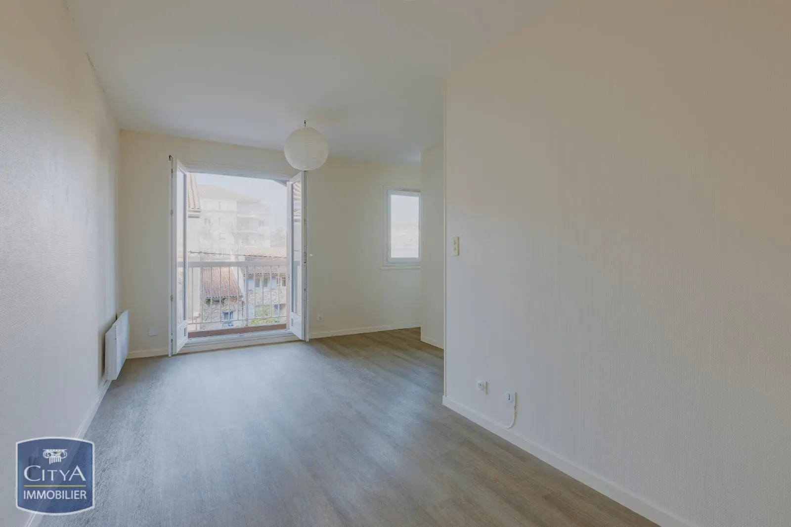 Photo 1 Appartement 1 pièce 27.13m²