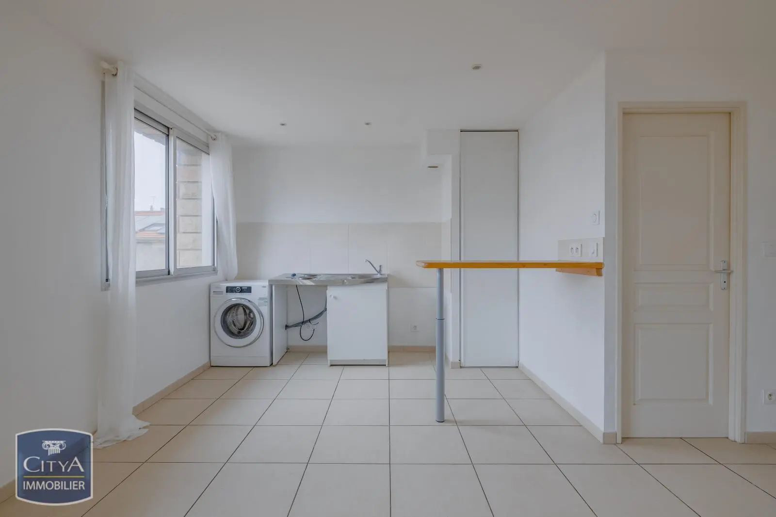 Photo 3 Appartement 1 pièce 26.97m²