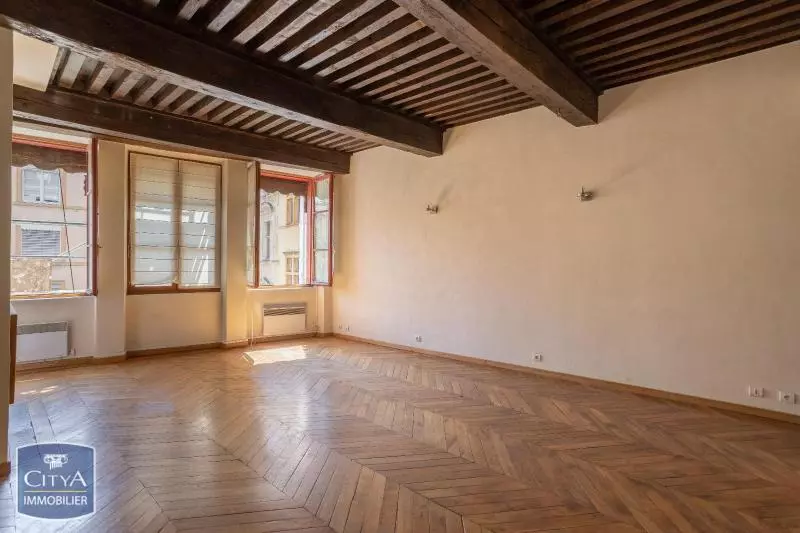 Illustration pour Appartement 2 pièces 58m² Photo Appartement 2 pièces 58m²