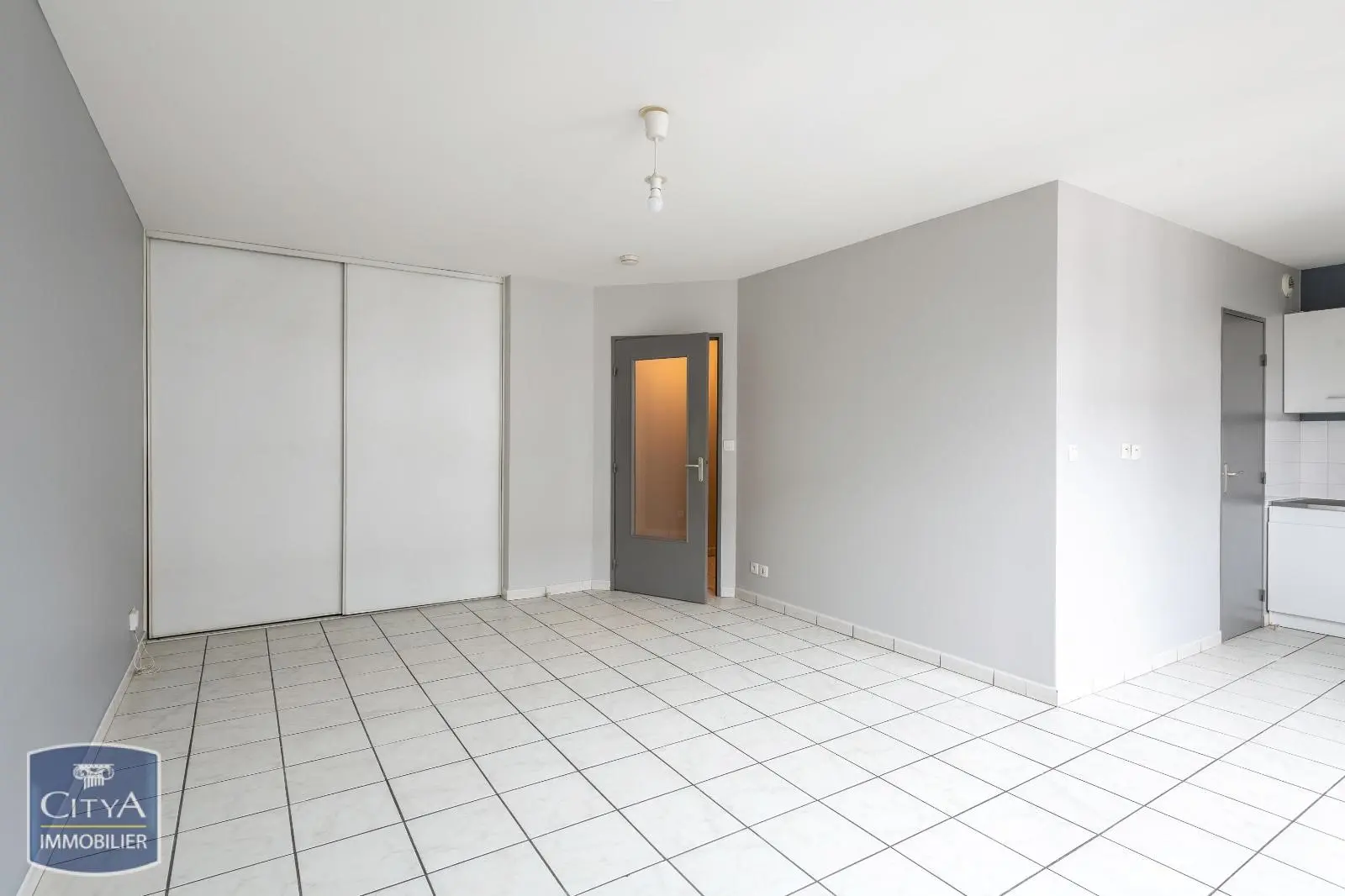 Photo 1 Appartement 1 pièce 36.59m²