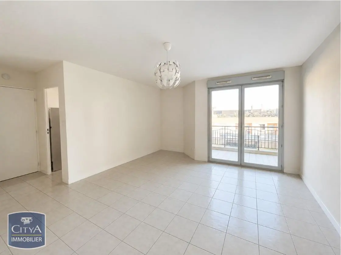 Photo 1 Appartement 2 pièces 48.32m²