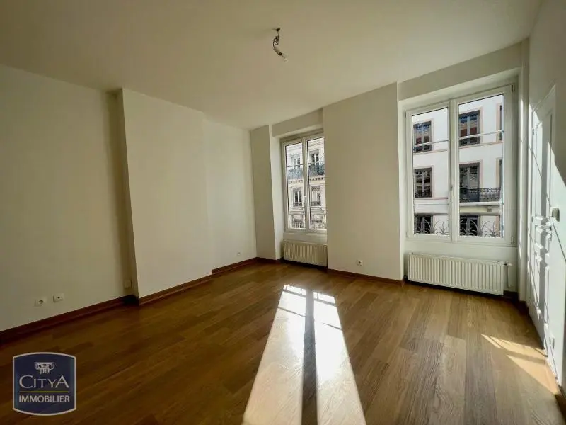 Photo 2 Appartement 2 pièces 56.13m²