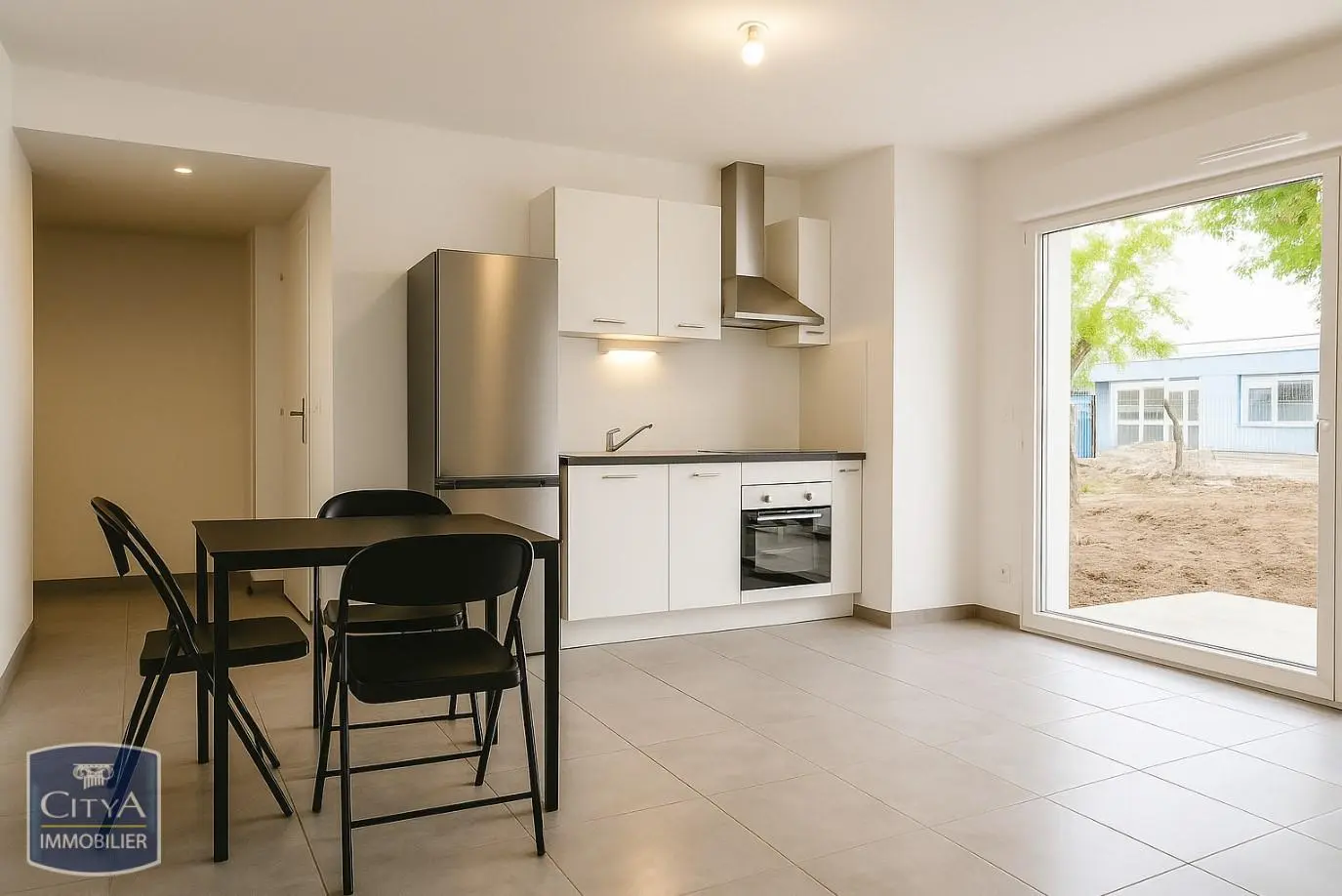 Photo 2 Appartement 1 pièce 30.94m²