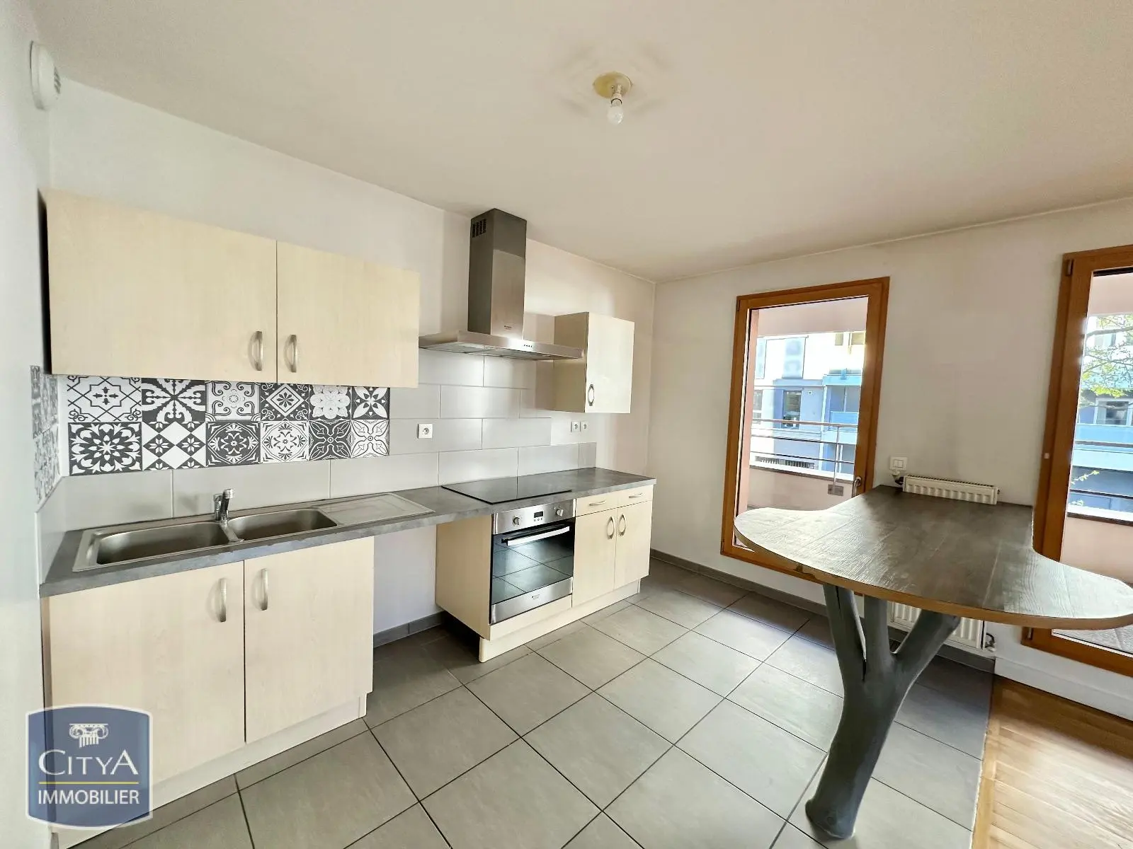 Photo 2 Appartement 4 pièces 94.12m²