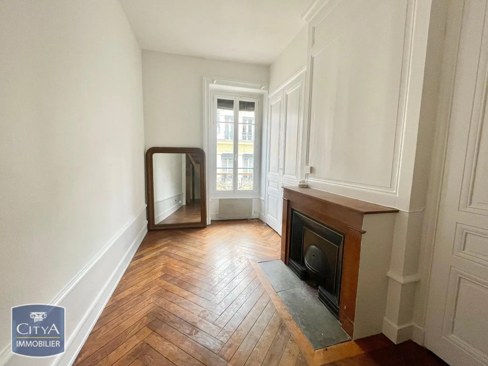 Photo 3 Appartement 1 pièce 34.44m²