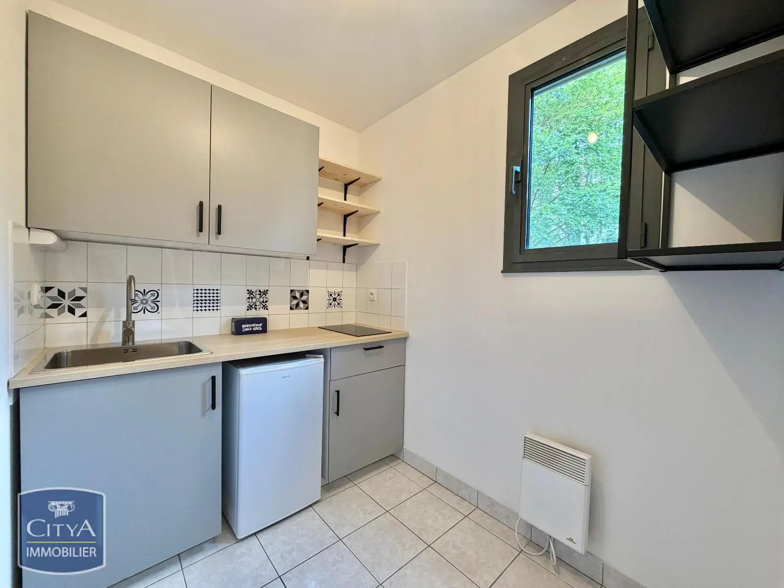 Photo 1 Appartement 1 pièce 38m²