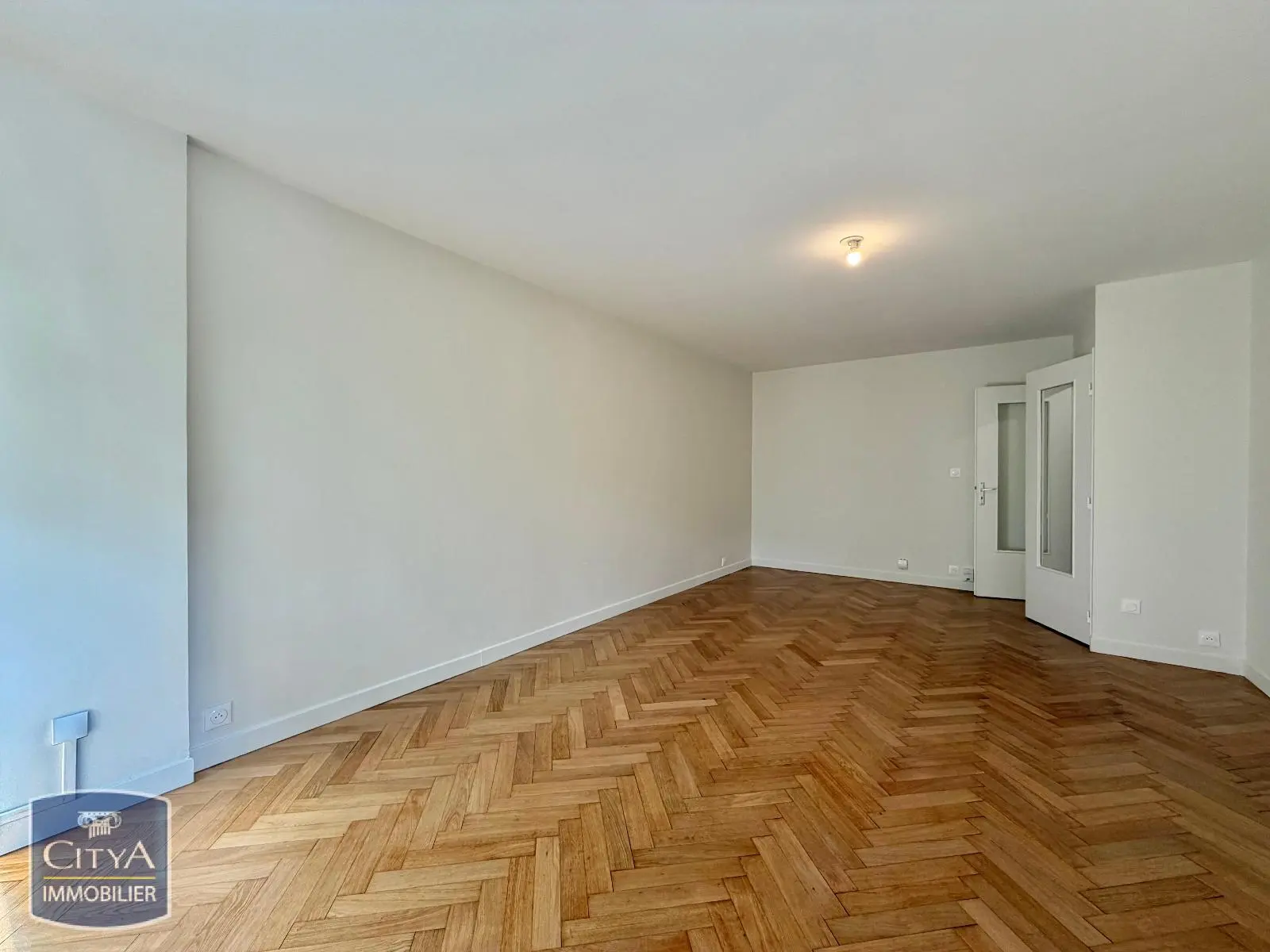 Photo 3 Appartement 2 pièces 54m²