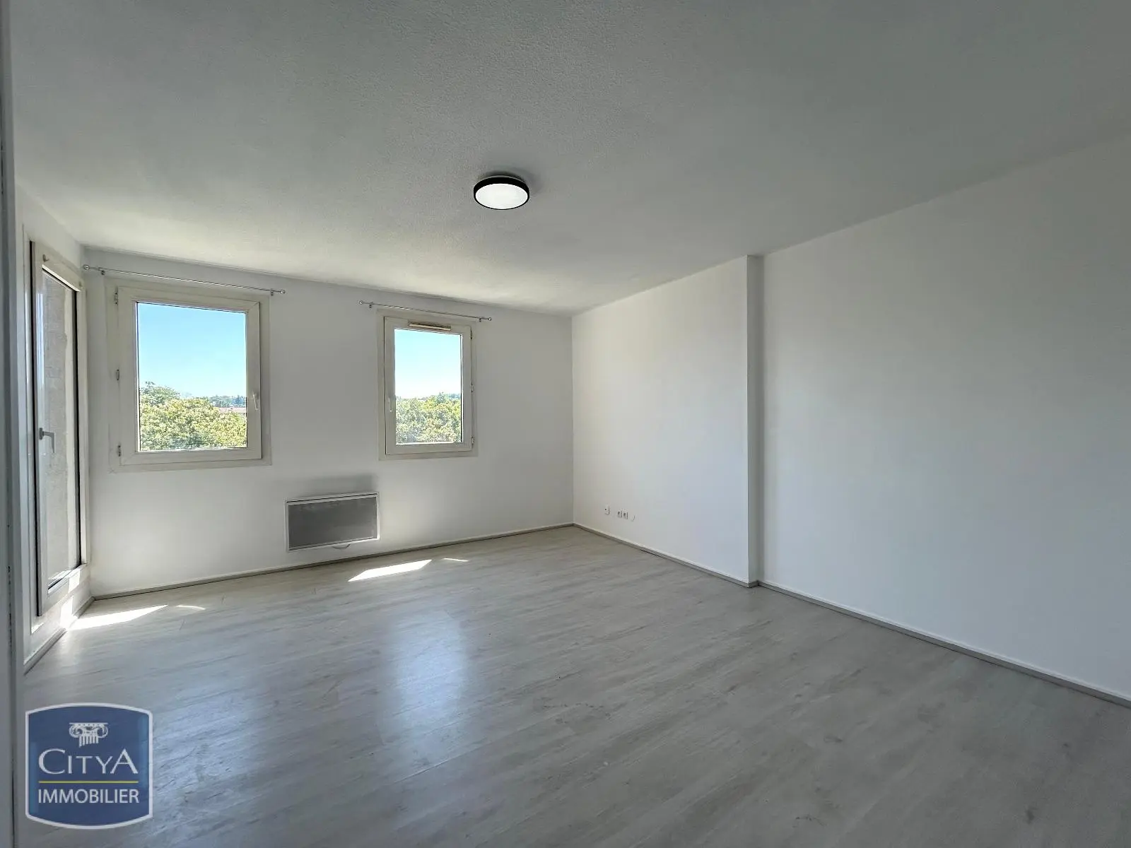 Photo 2 Appartement 1 pièce 33.53m²