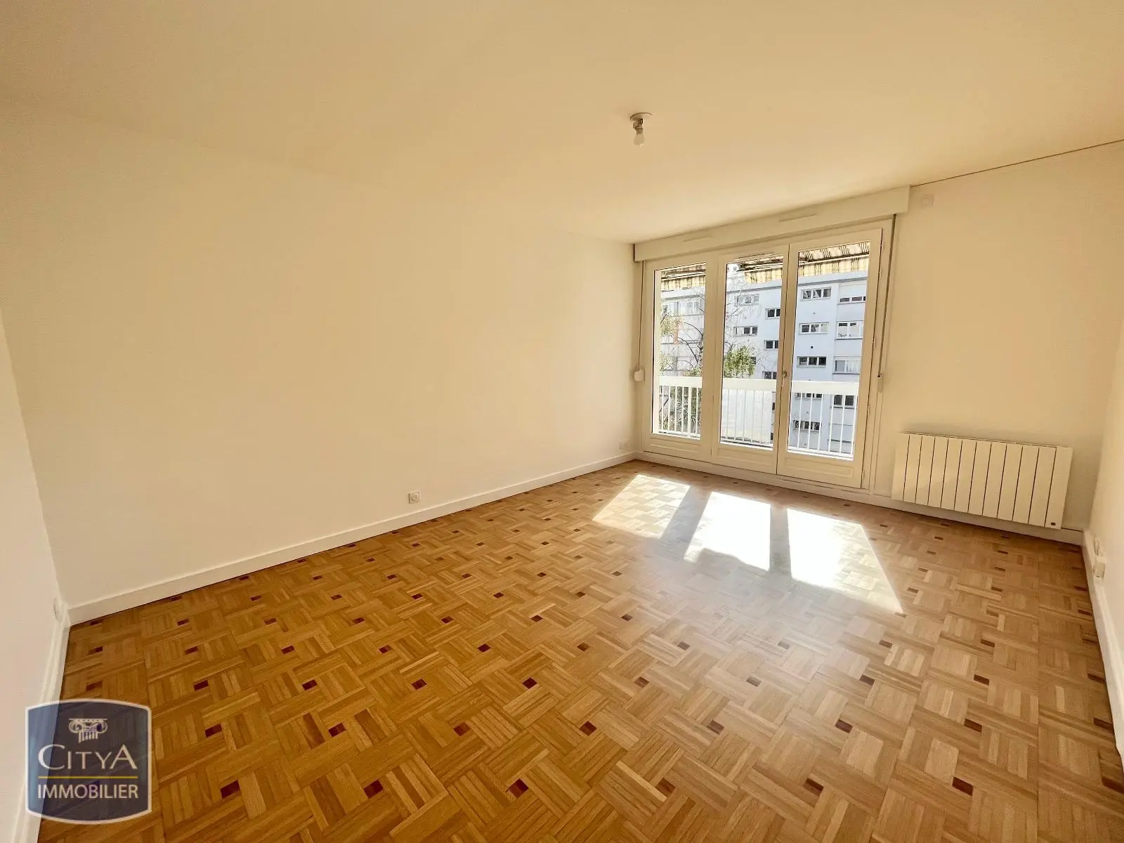 Photo 1 Appartement 3 pièces 76.59m²