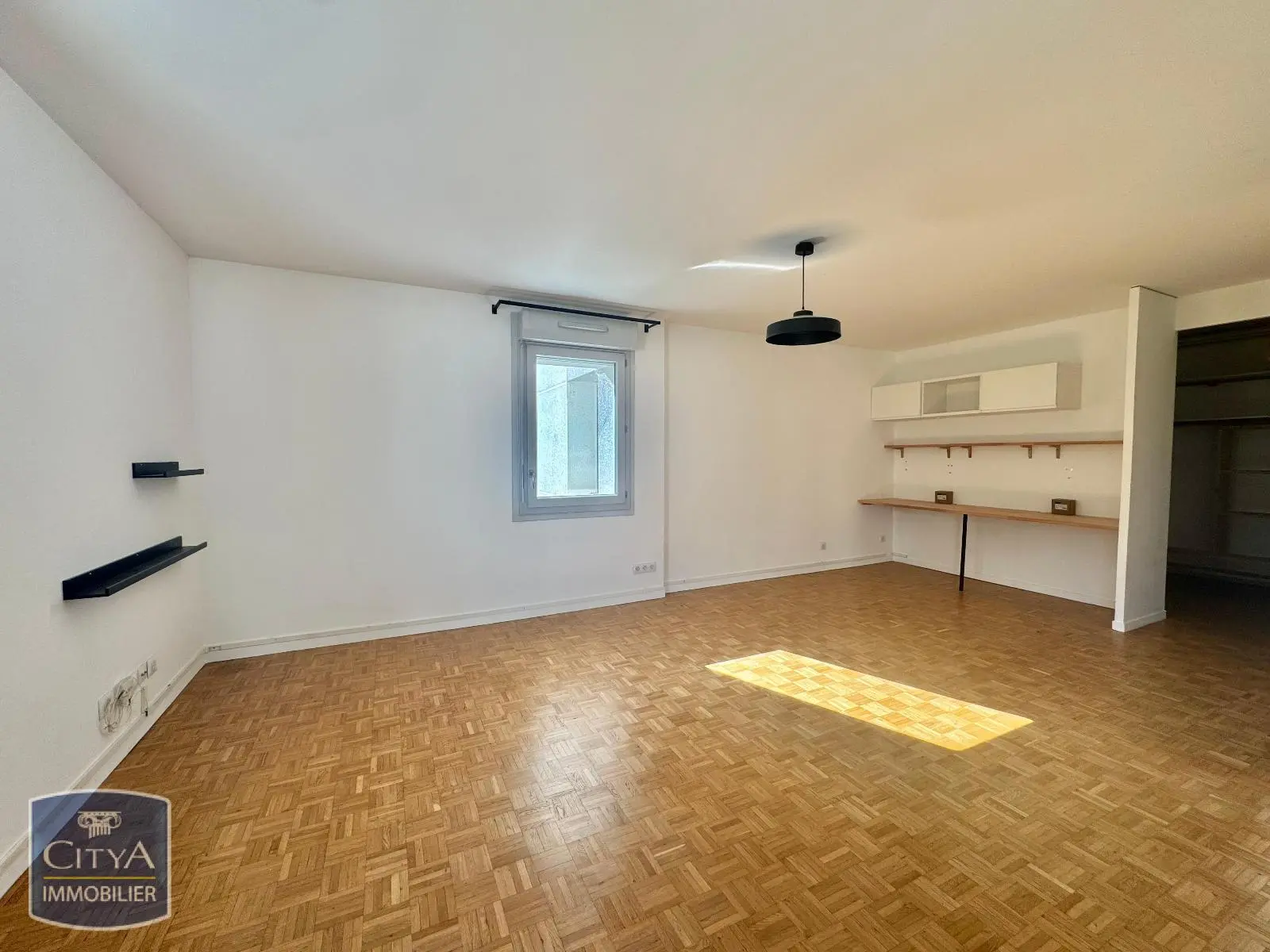 Photo 3 Appartement 2 pièces 63.17m²