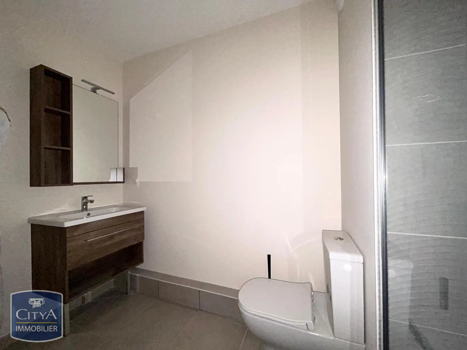 Photo 3 Appartement 1 pièce 21.98m²