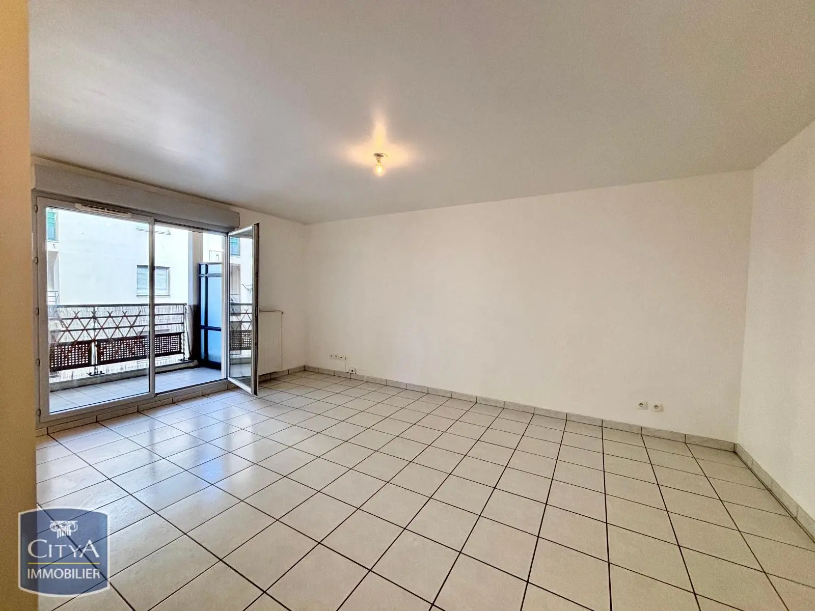 Photo 3 appartement Lyon 8e Arrondissement