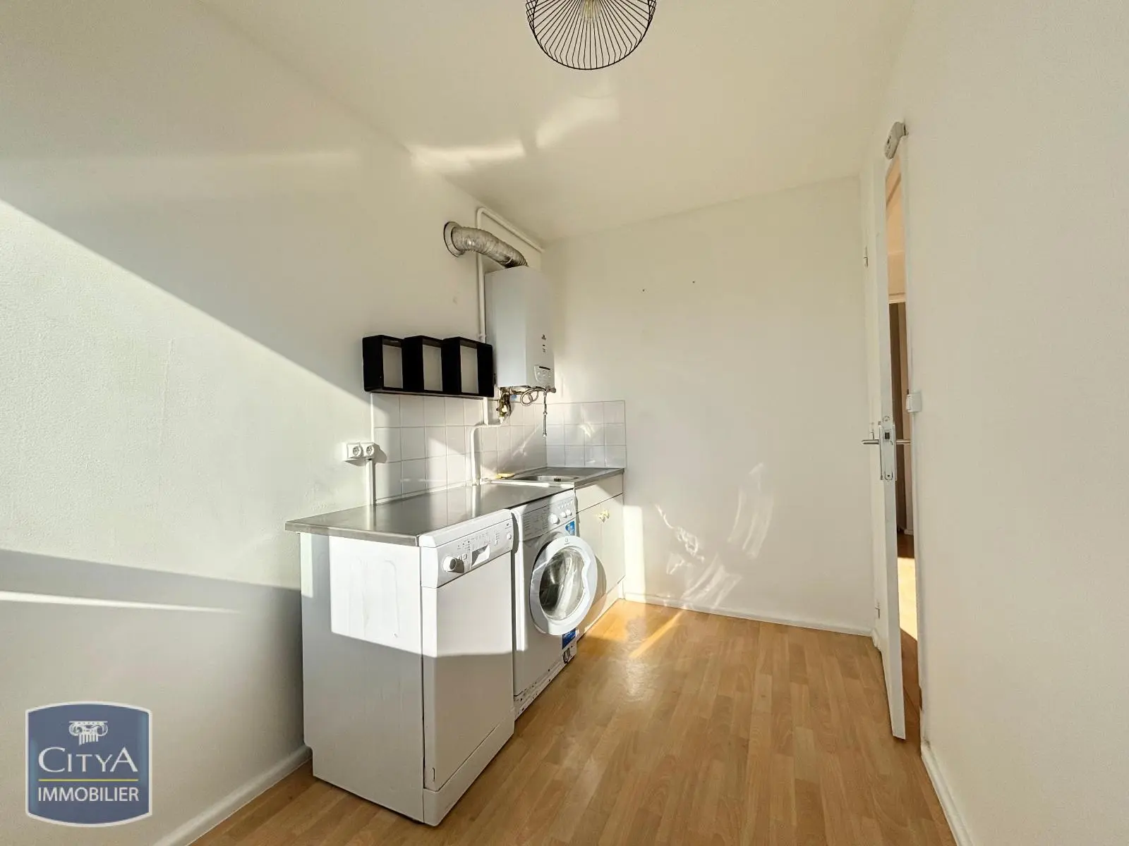 Photo 6 Appartement 1 pièce 27.67m²