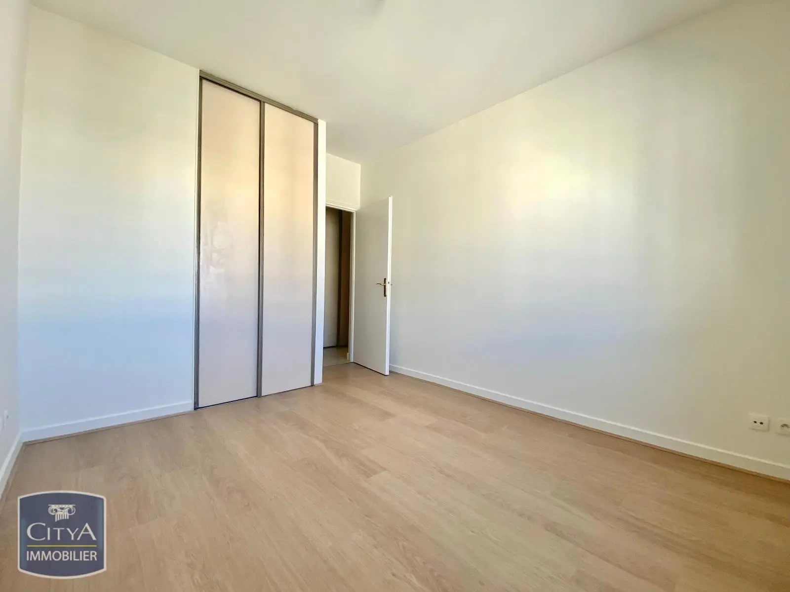 Photo 5 Appartement 2 pièces 63.69m²