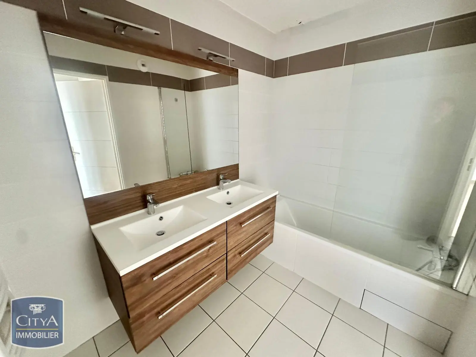 Photo 9 Appartement 5 pièces 121.03m²