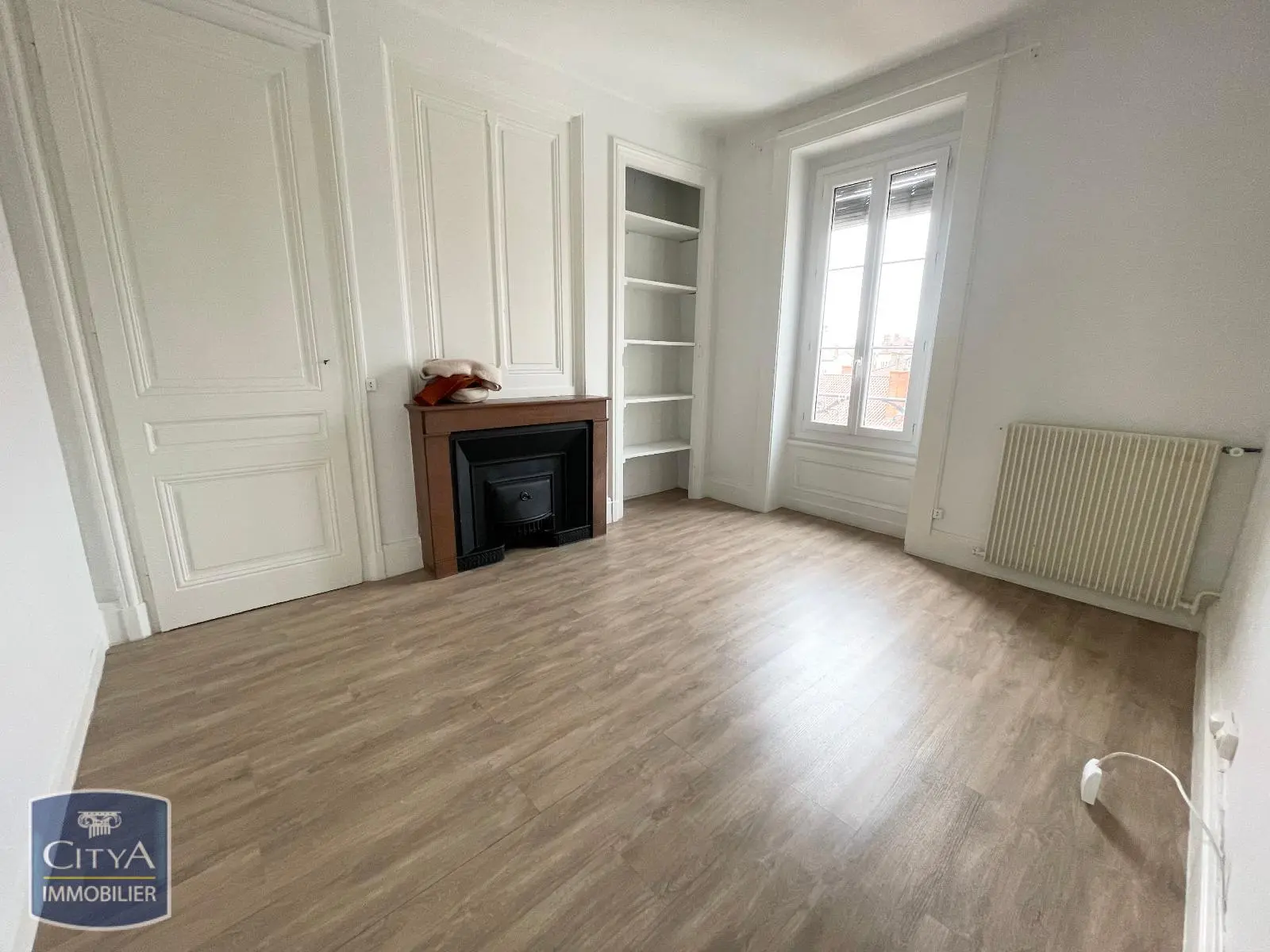 Photo 1 Appartement 1 pièce 26.99m²
