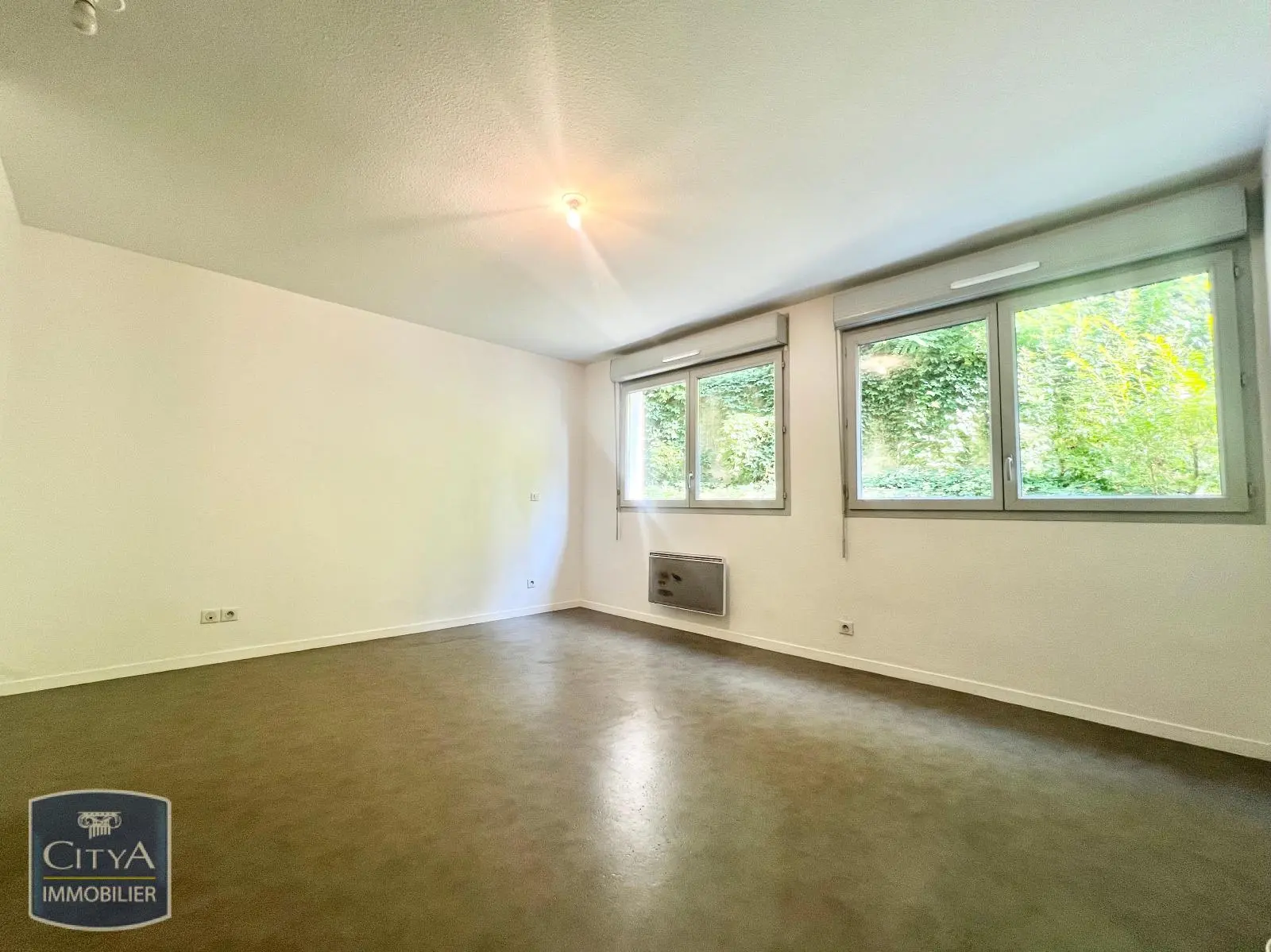 Photo 2 Appartement 1 pièce 29.71m²