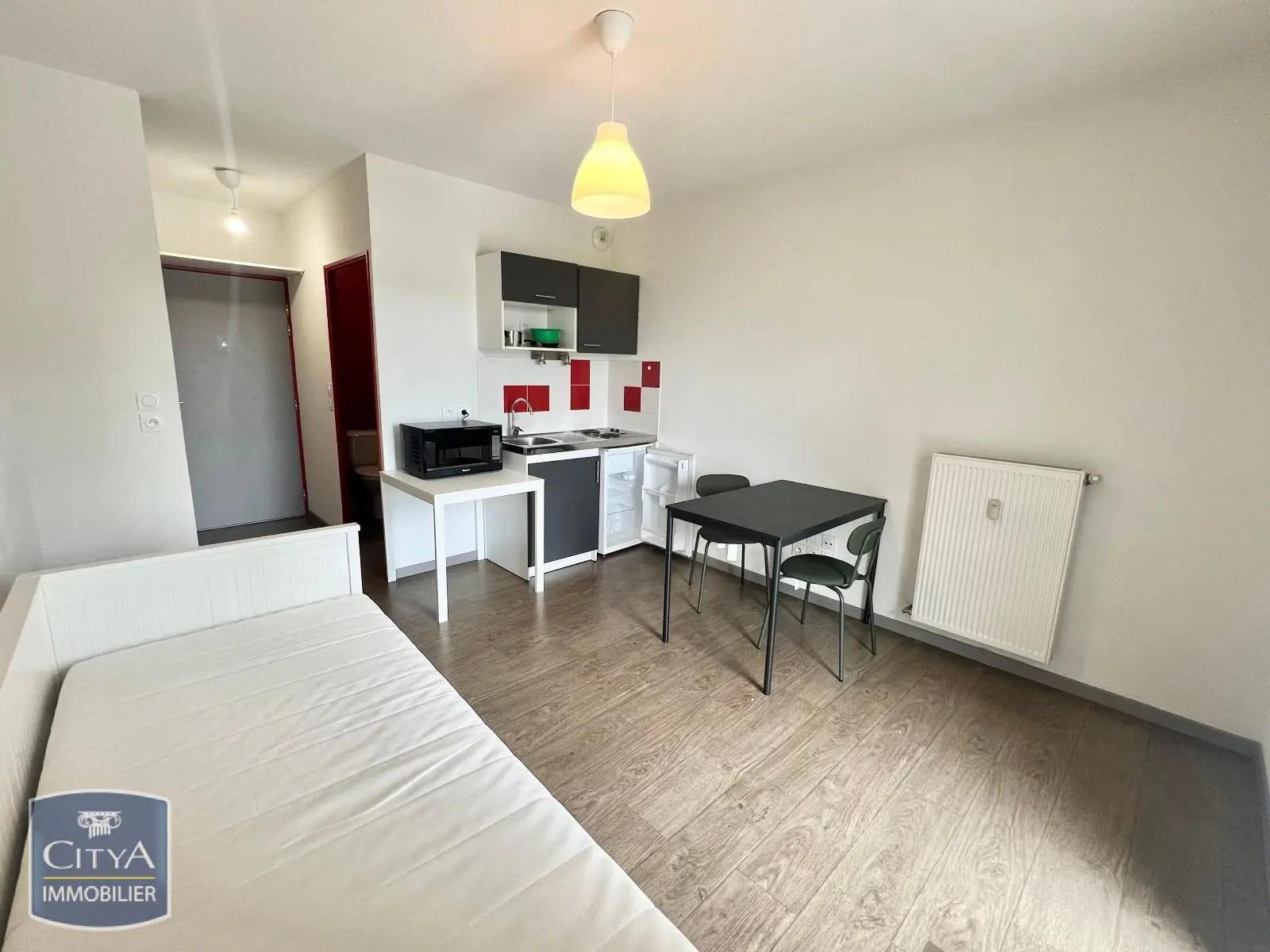 Photo 2 Appartement 1 pièce 19.6m²