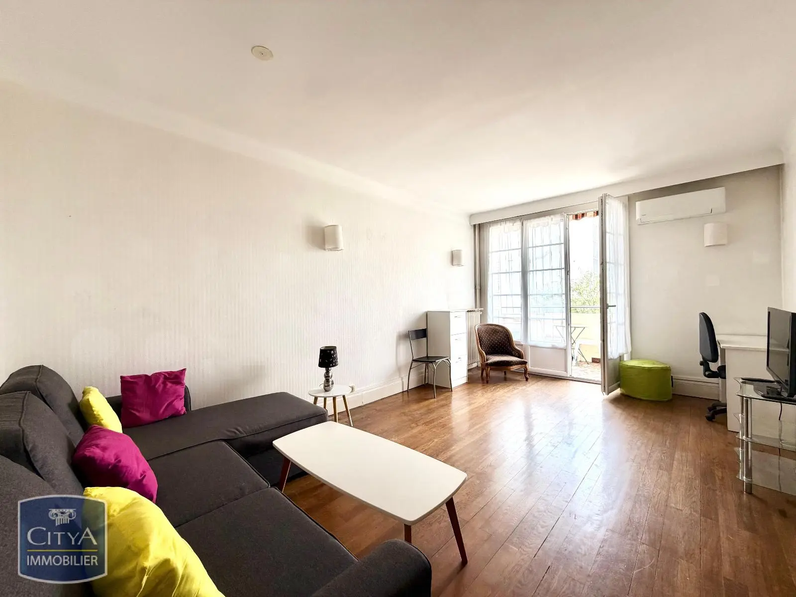 Photo 1 Appartement 2 pièces 54.31m²