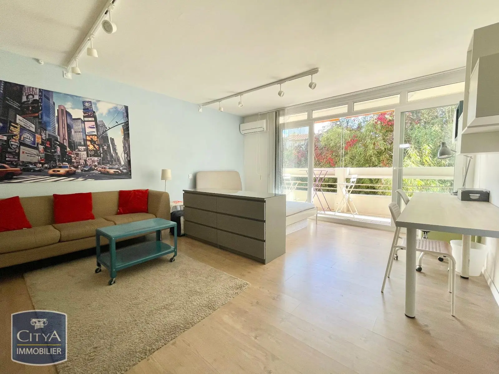 Photo 1 Appartement 1 pièce 35.83m²