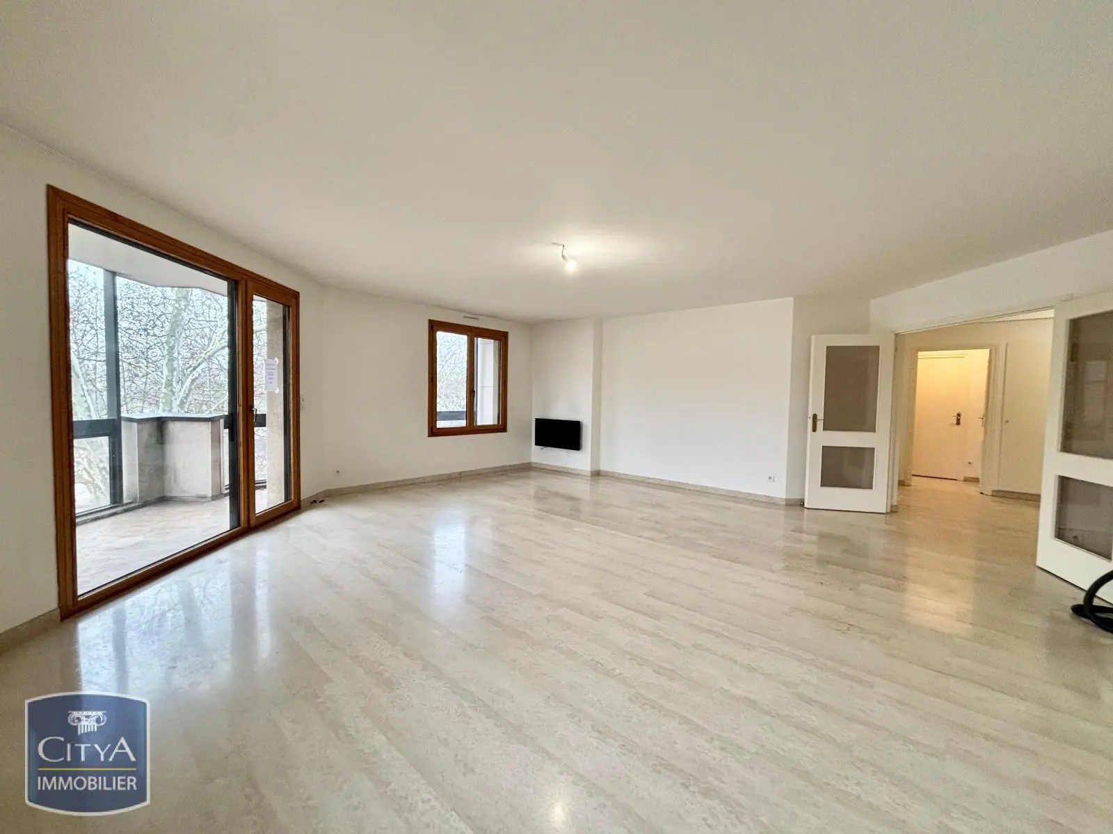 Photo 2 Appartement 4 pièces 131.9m²