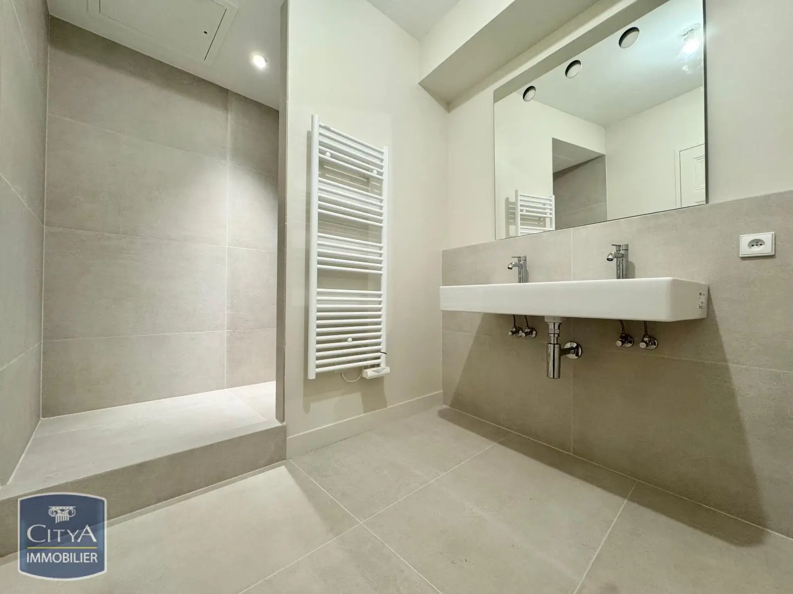 Photo 13 Appartement 3 pièces 91.9m²