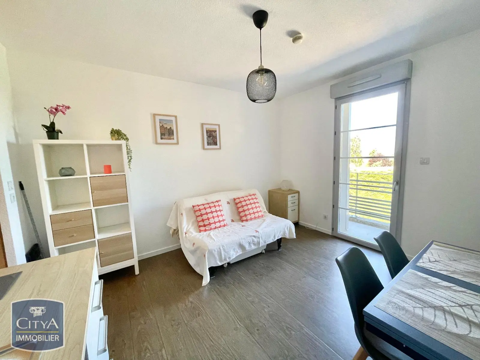 Photo 2 Appartement 1 pièce 19.6m²