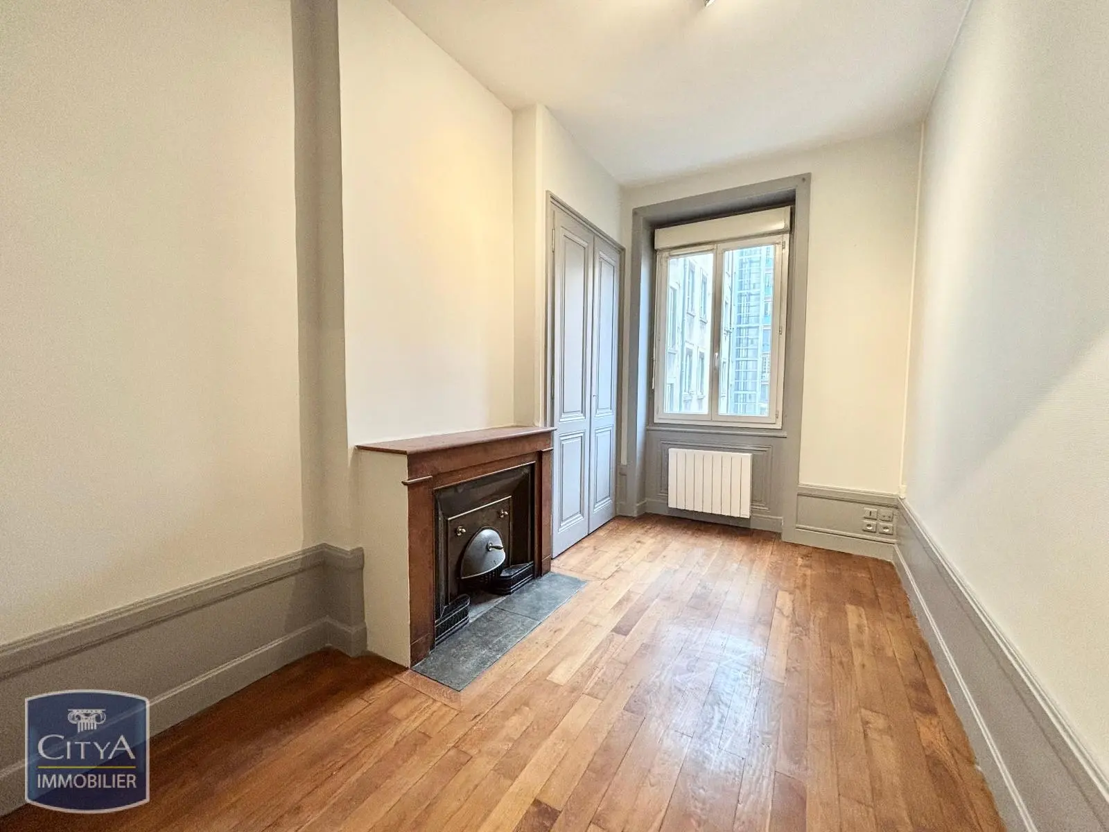Photo 1 Appartement 1 pièce 31.5m²