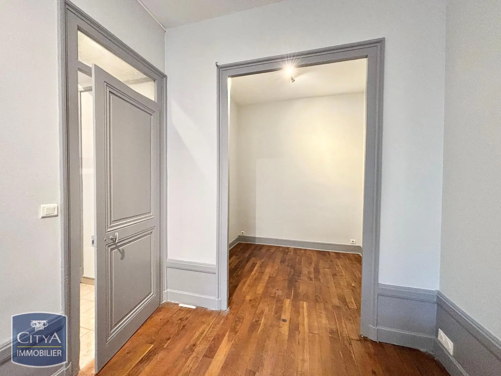 Photo 4 Appartement 1 pièce 31.5m²