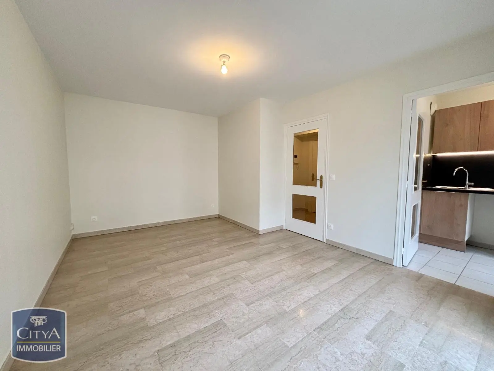 Photo 3 Appartement 2 pièces 42.48m²