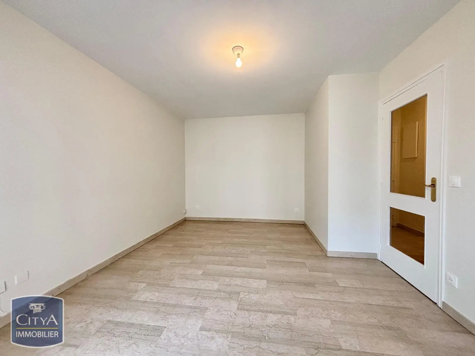 Photo 2 Appartement 2 pièces 42.48m²