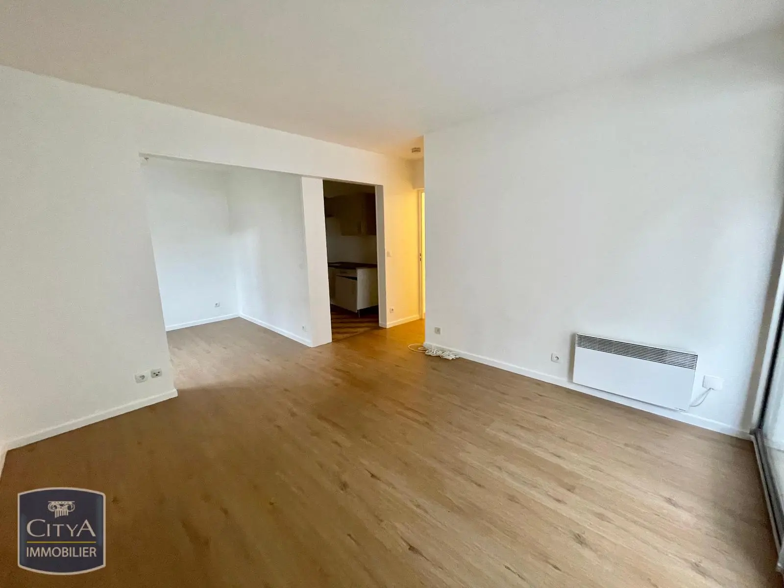 Photo 3 Appartement 1 pièce 32.98m²