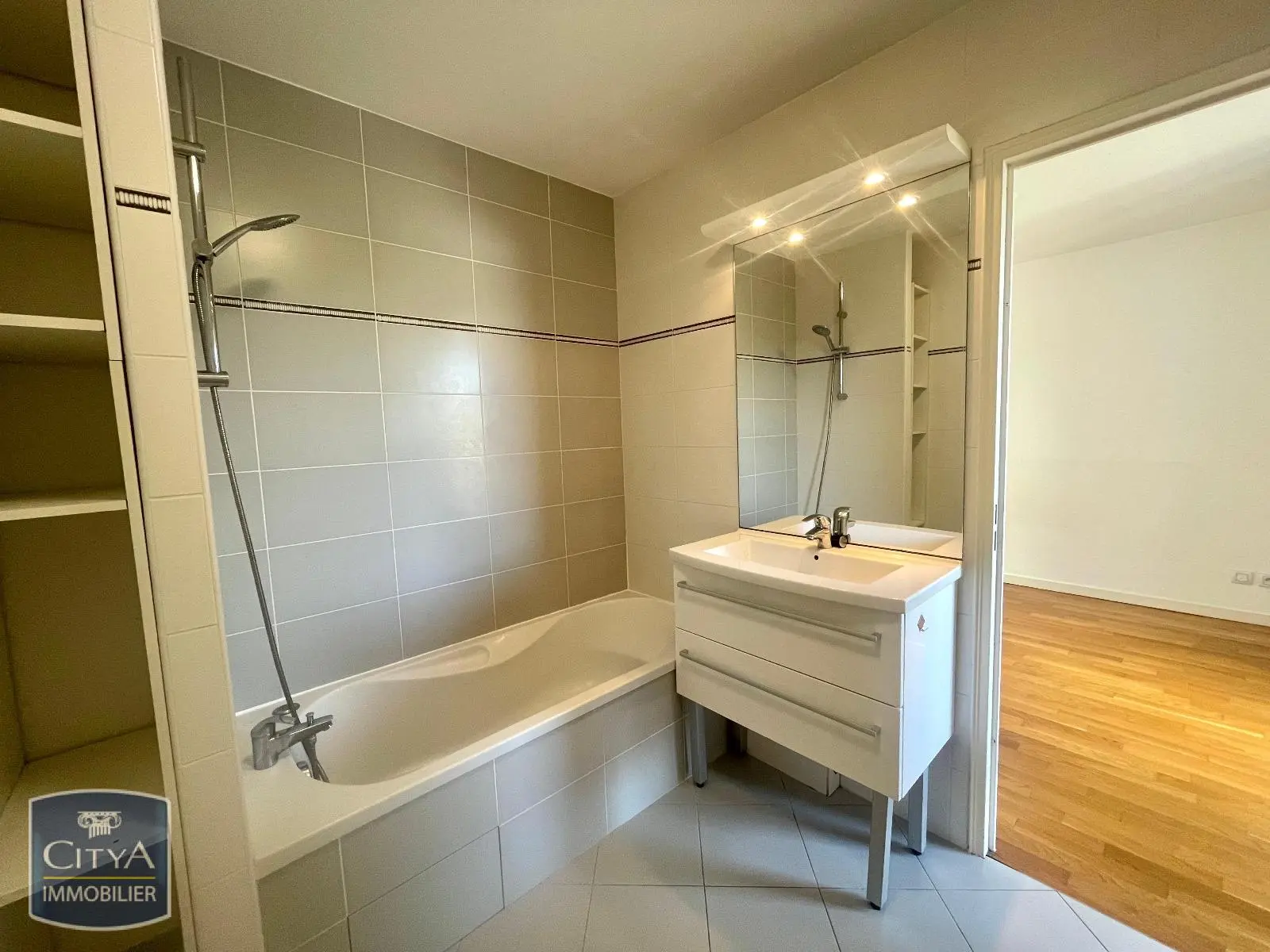 Photo 7 Appartement 2 pièces 43.93m²
