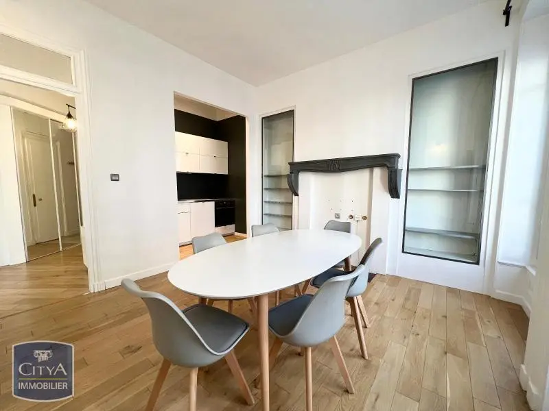 Photo 2 Appartement 2 pièces 56.64m²