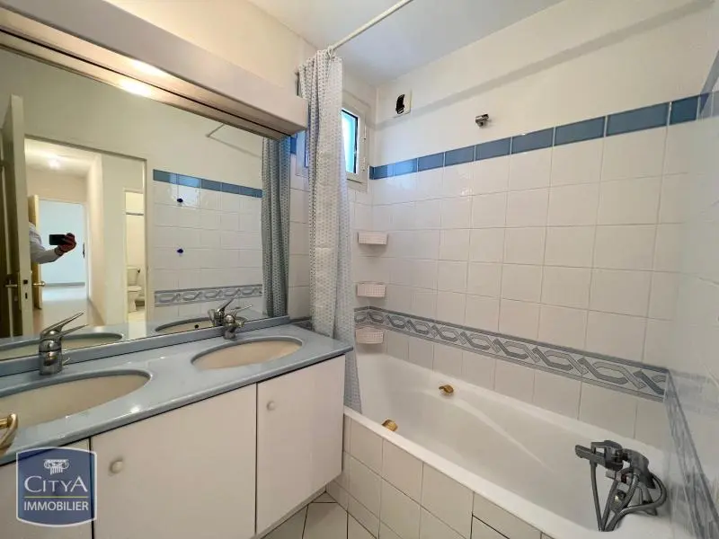 Photo 12 Appartement 4 pièces 96.21m²